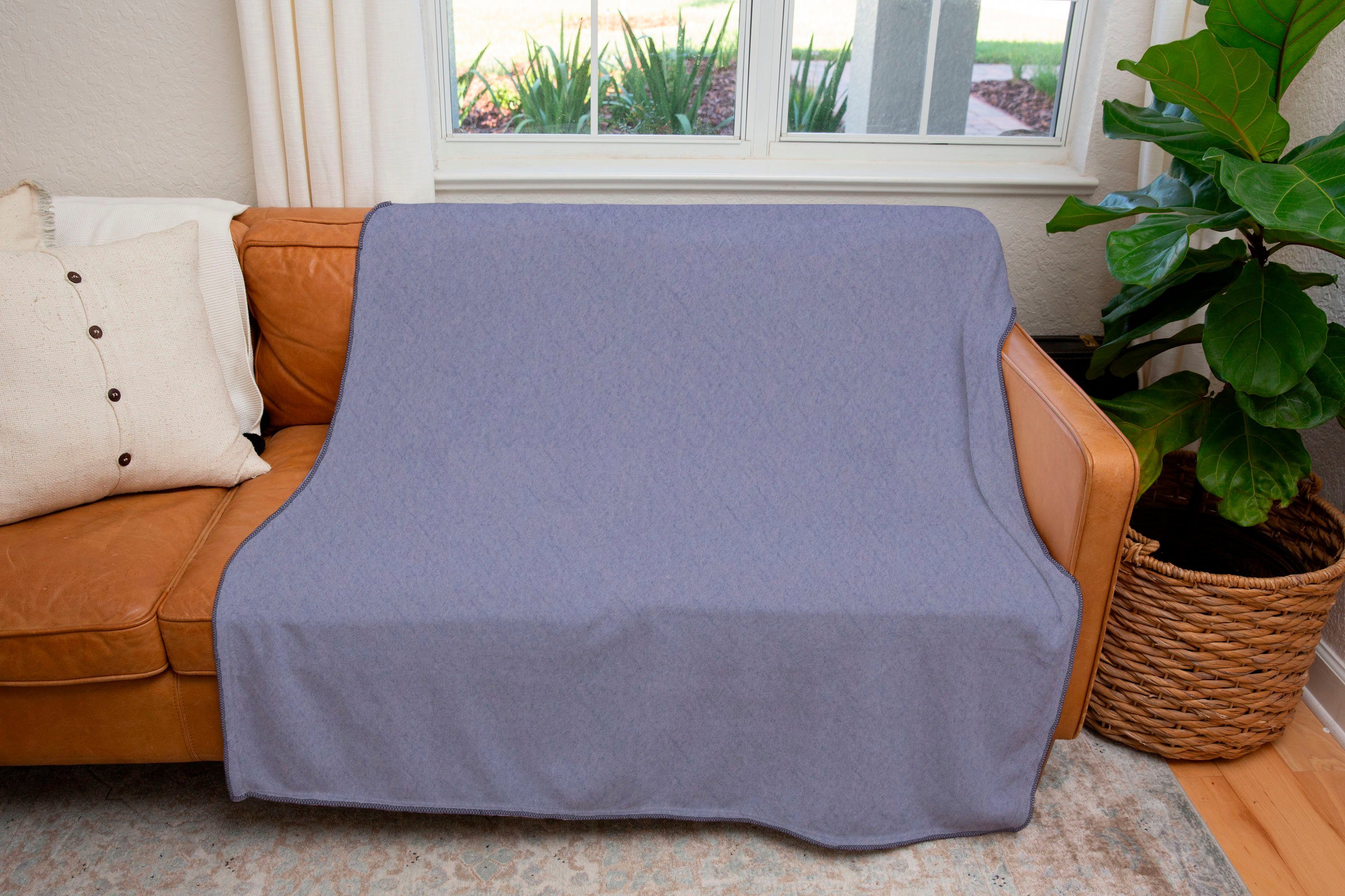 SETEX Tagesdecke Kuscheldecke mit Ziernaht, Weich und Kuschelig in allen Situationen