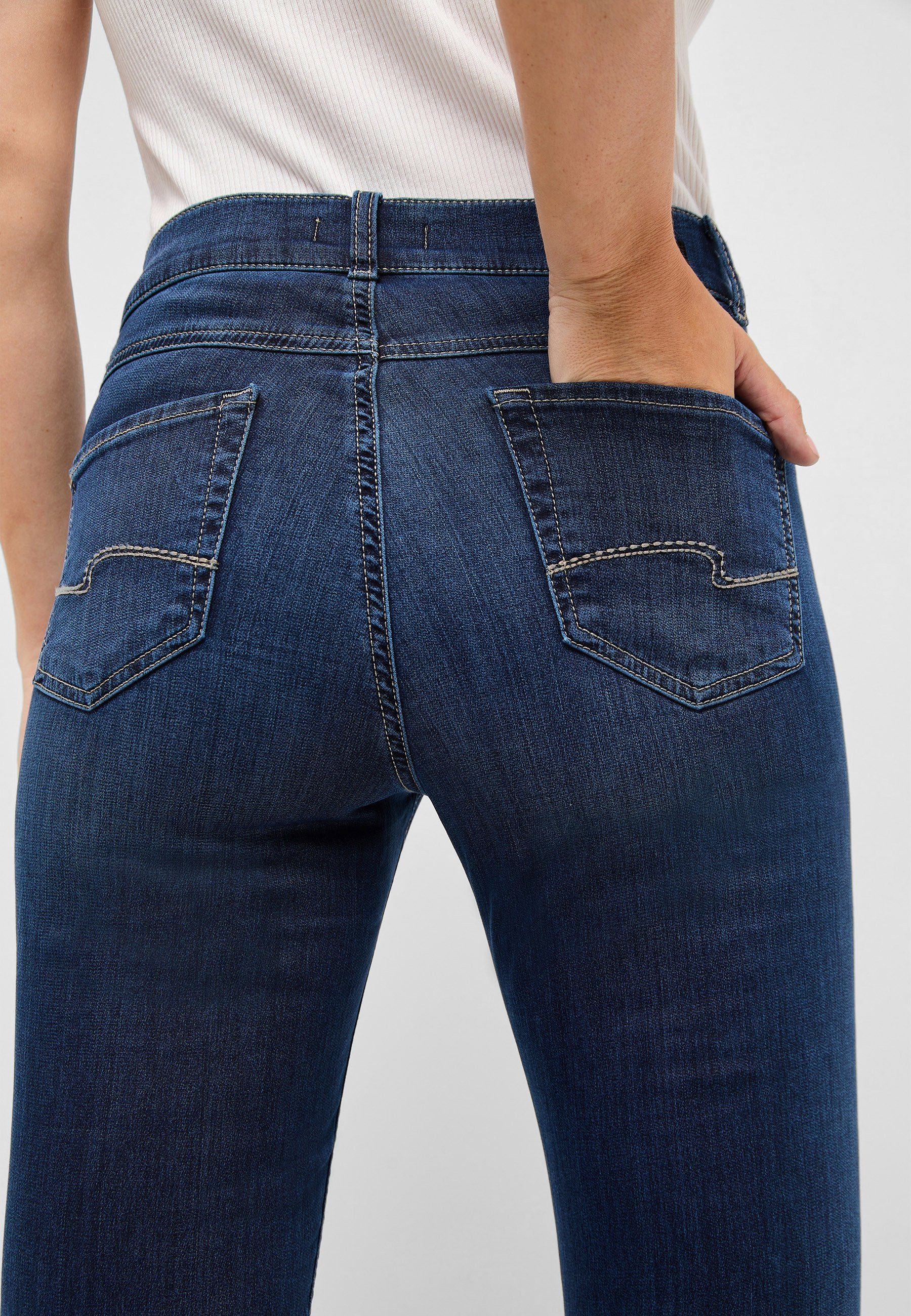 Skinny mit mit Slim-fit-Jeans Stoff Skinny-fit-Jeans unifarbenem dunkelblau ANGELS Label-Applikationen