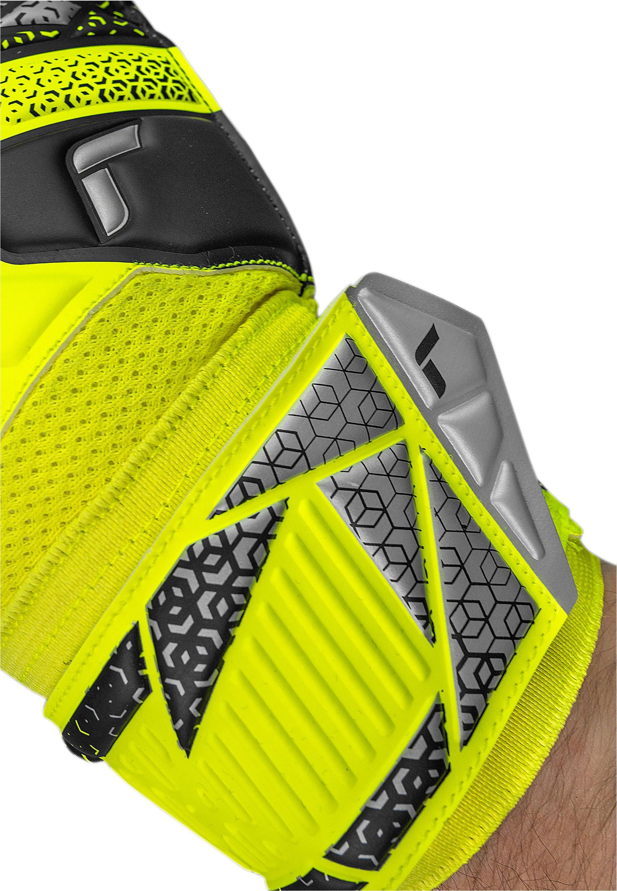 Reusch Torwarthandschuhe Attrakt Solid mit maximalem günstig online kaufen