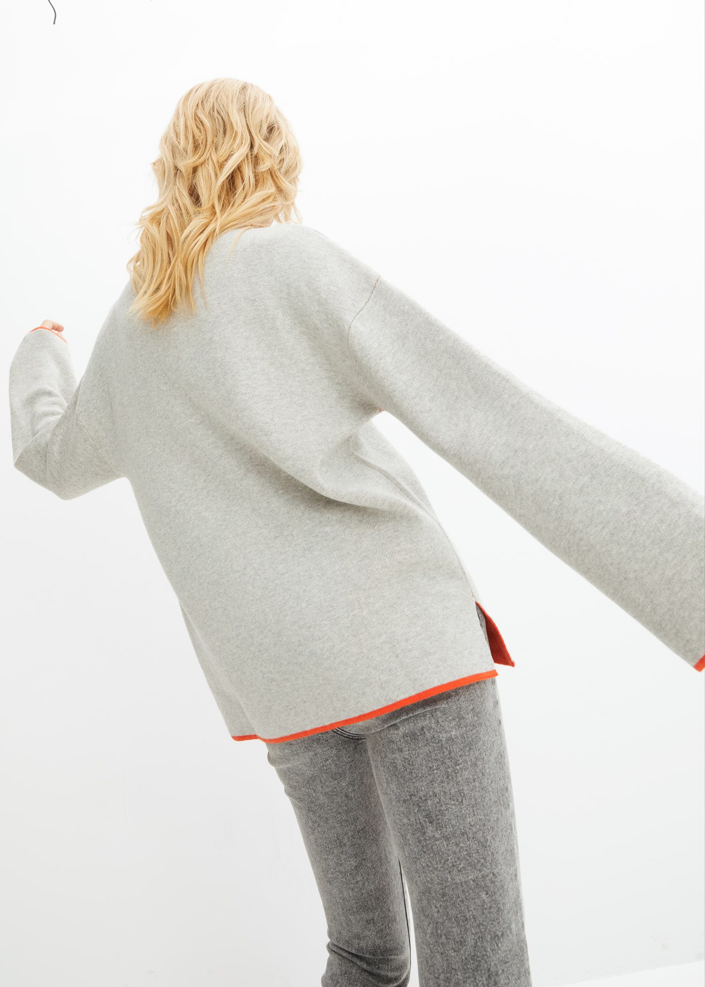 bonprix Strickpullover aus Feinstrick, Stehkragen, toller Wende-Pullover, Oversized-Passform