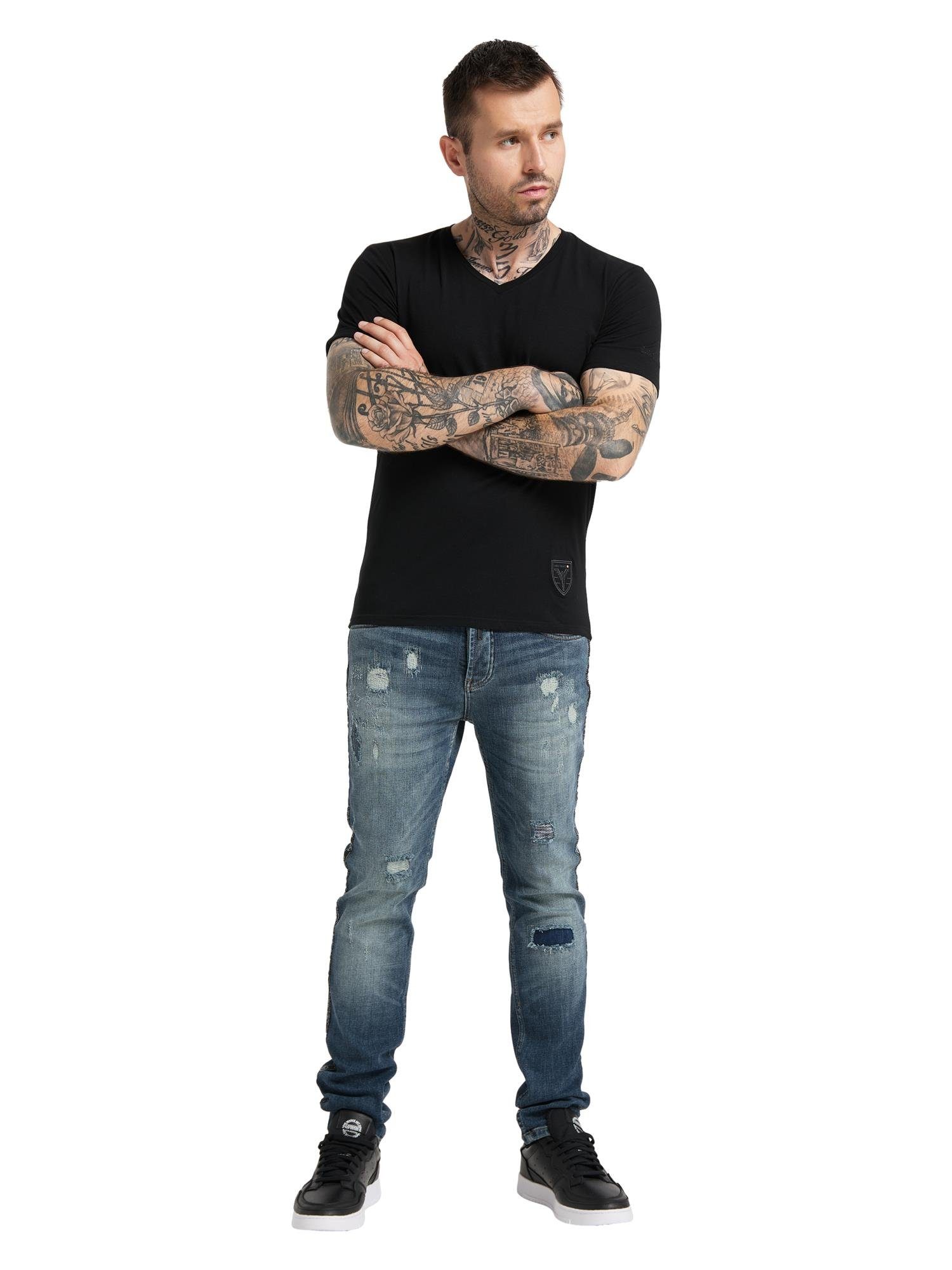 CARLO COLUCCI T-Shirt Cavallari