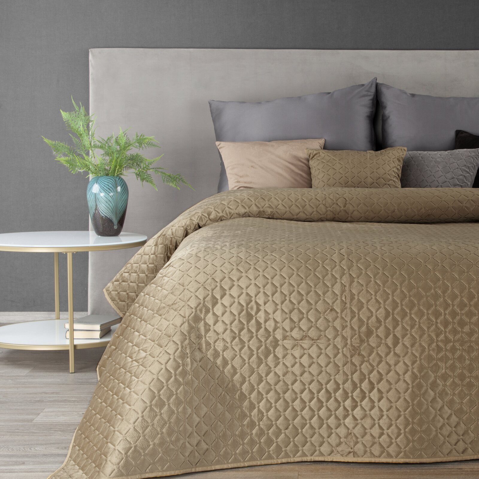 Eurofirany Tagesdecke Gesteppte Decke Velours Karomuster Weicher Überwurf, günstig online kaufen