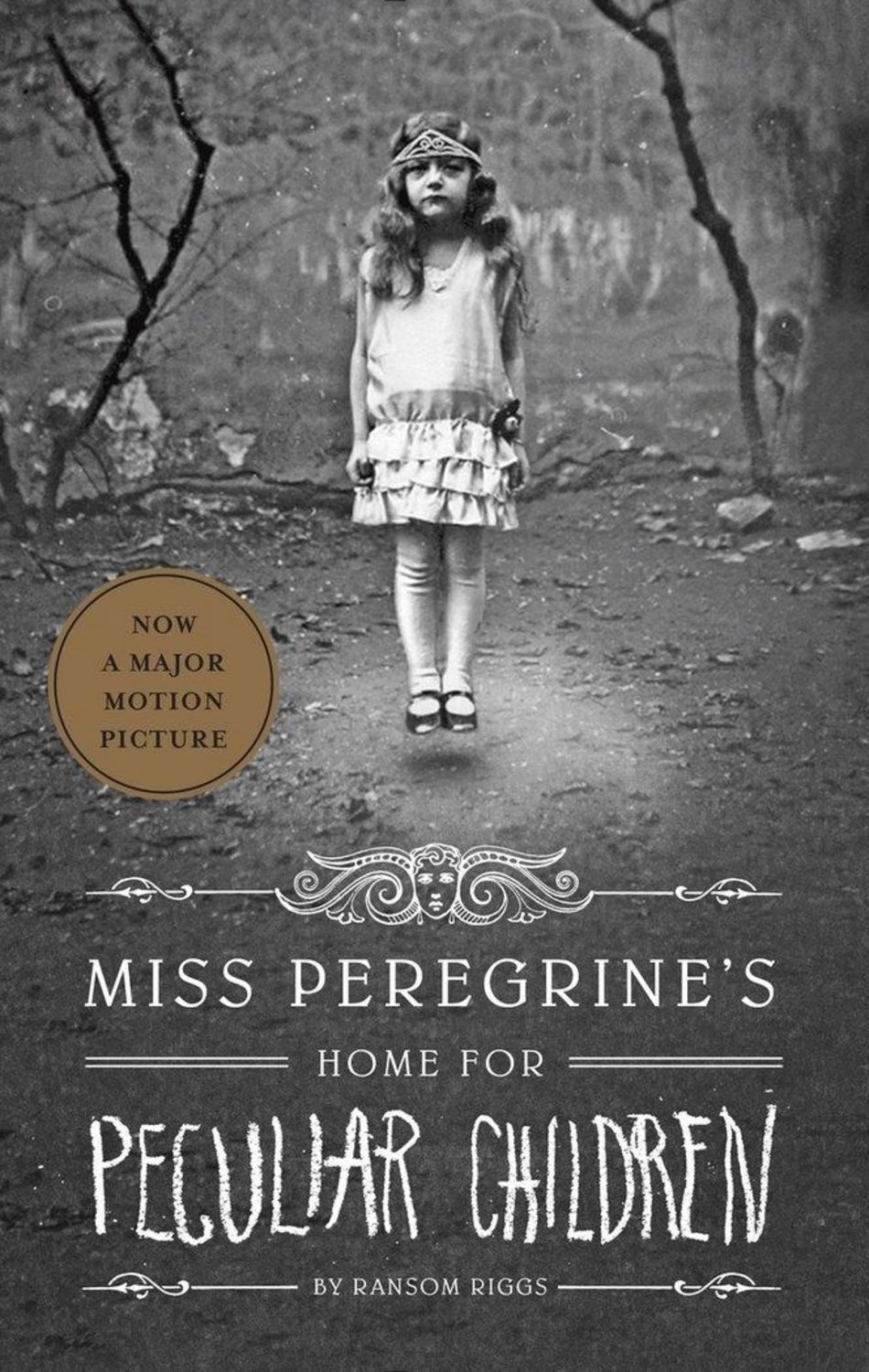 Miss Peregrine's Home for Peculiar Children / Ransom Riggs