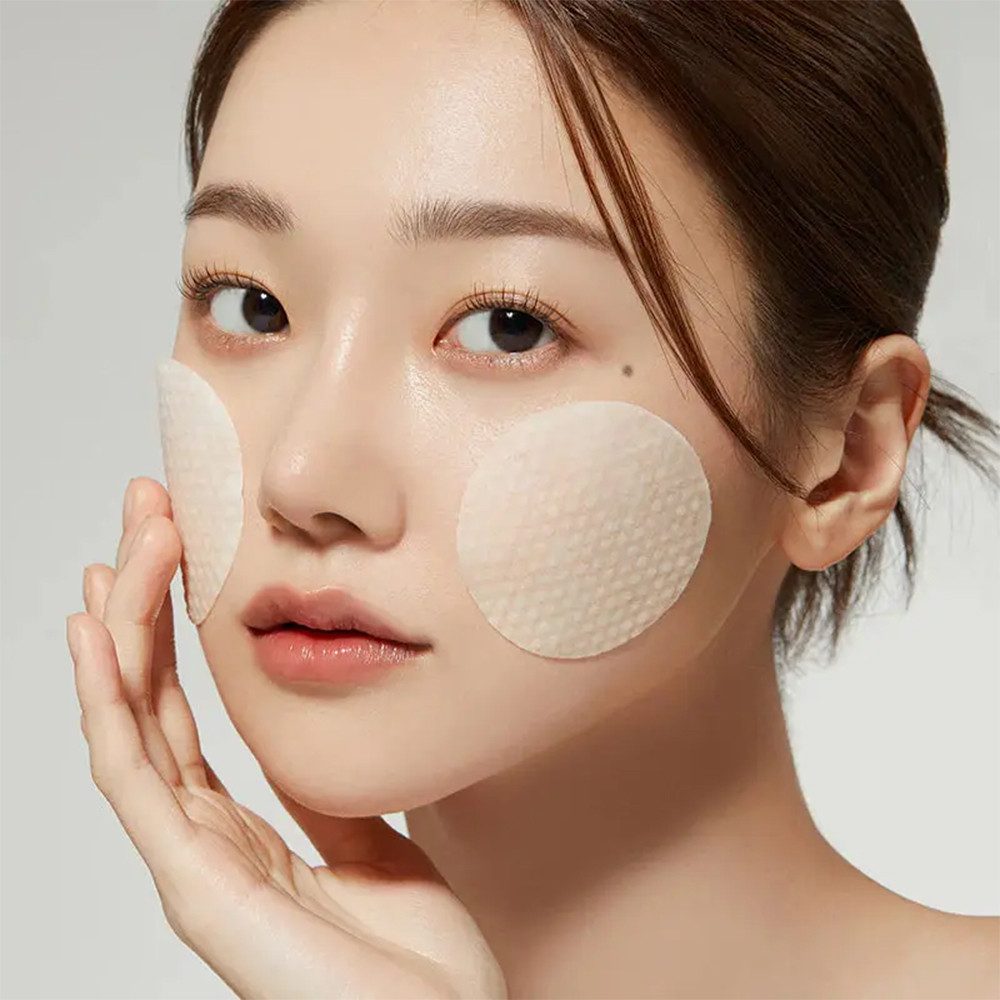 Medicube Gesichtspflege DEEP VITA C PAD, intensive Aufhellung & Anti-Pigment-Wirkung