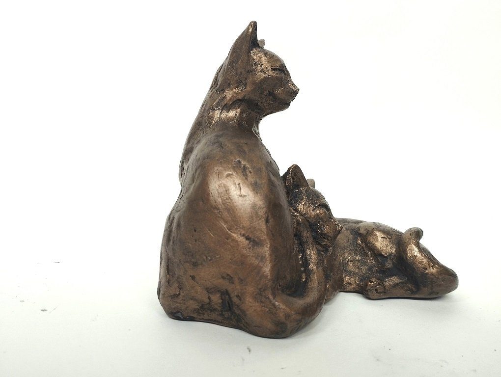 Brillibrum Kunstharz Kätzchen Katzen Bronzepulver Resinfigur Dekofigur Design Katzenpaar