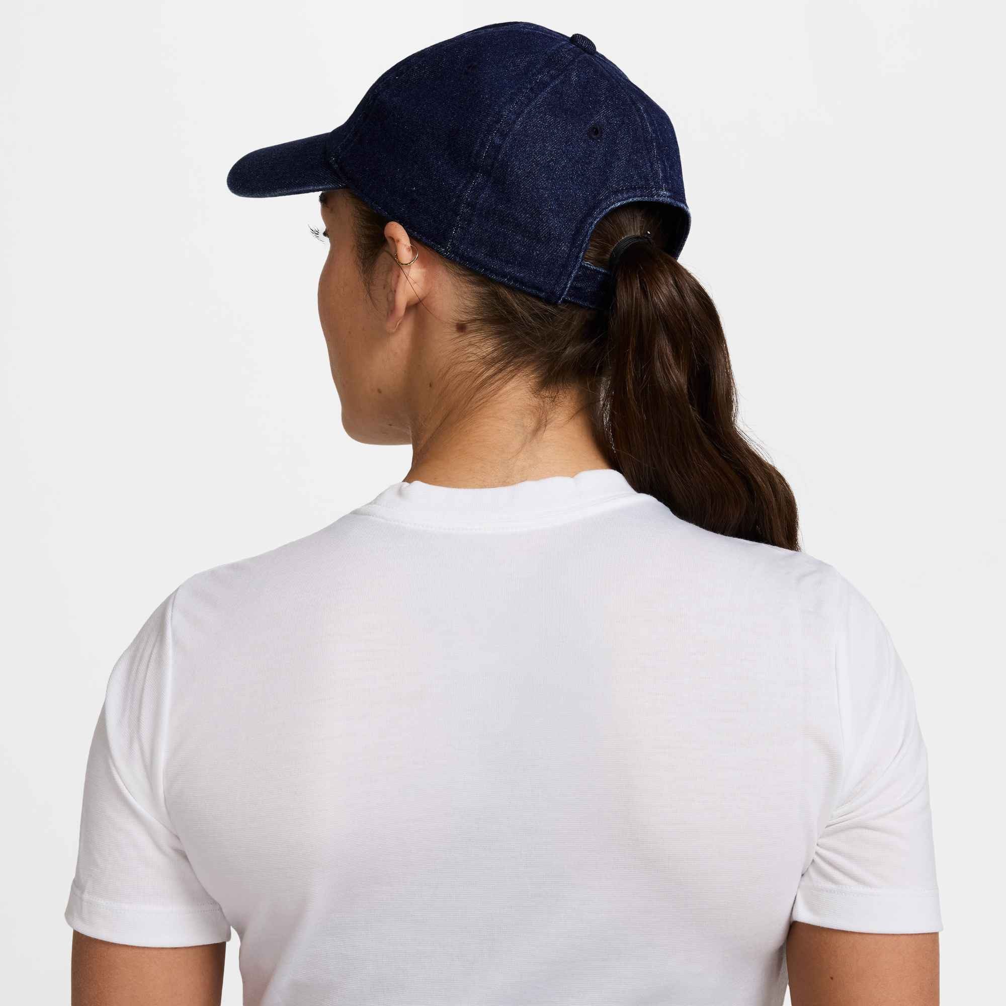 Nike Sportswear Baseball Cap U NK CLUB CAP U CB DENIM 24 L sportlicher Stil, für Erwachsene, für sportliche Aktivitäten