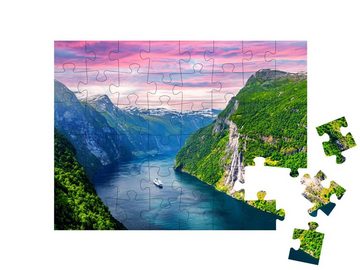 puzzleYOU Puzzle Sunnylvsfjord und Sieben-Schwestern-Wasserfälle, 48 Puzzleteile, puzzleYOU-Kollektionen Natur, Fjorde, Skandinavien