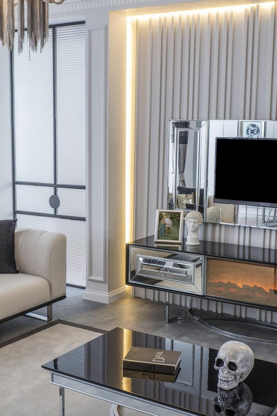 Xlmoebel TV-Schrank Luxus Wand Fernseher Set mit Couchtisch und Sideboard in Silber Made in Europa