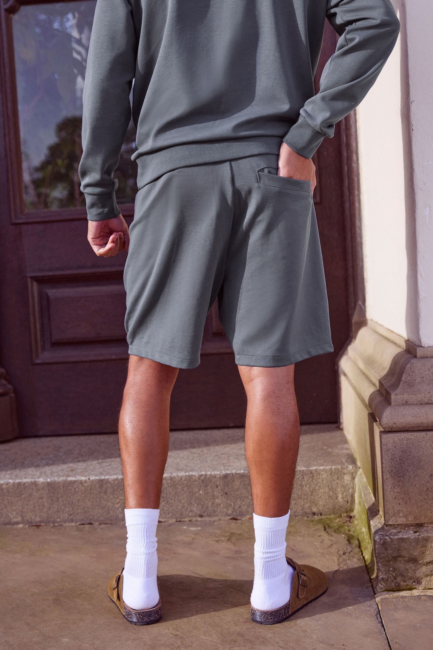 Next Sweatshorts Straight Fit Jersey-Shorts, Reißverschlusstasche günstig online kaufen