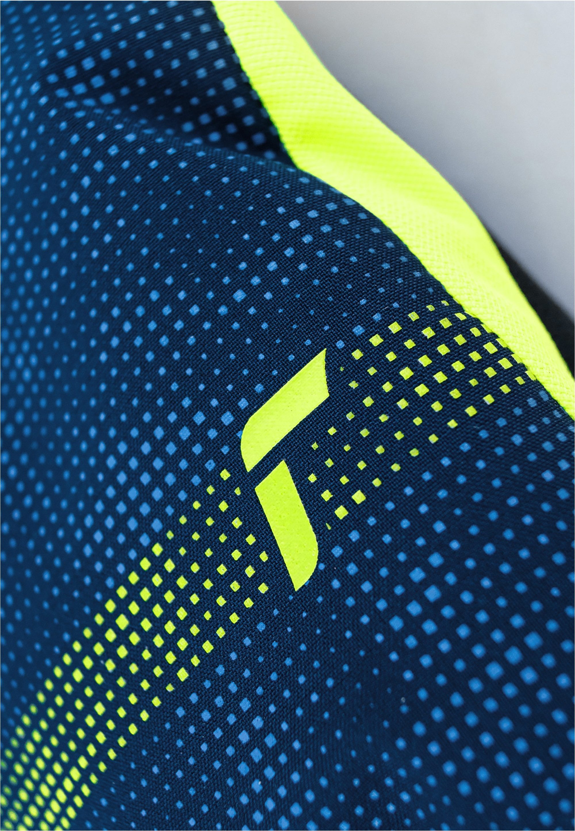 Reusch Fäustlinge Maxi R-TEX® XT MITTEN mit weichem Innenfutter