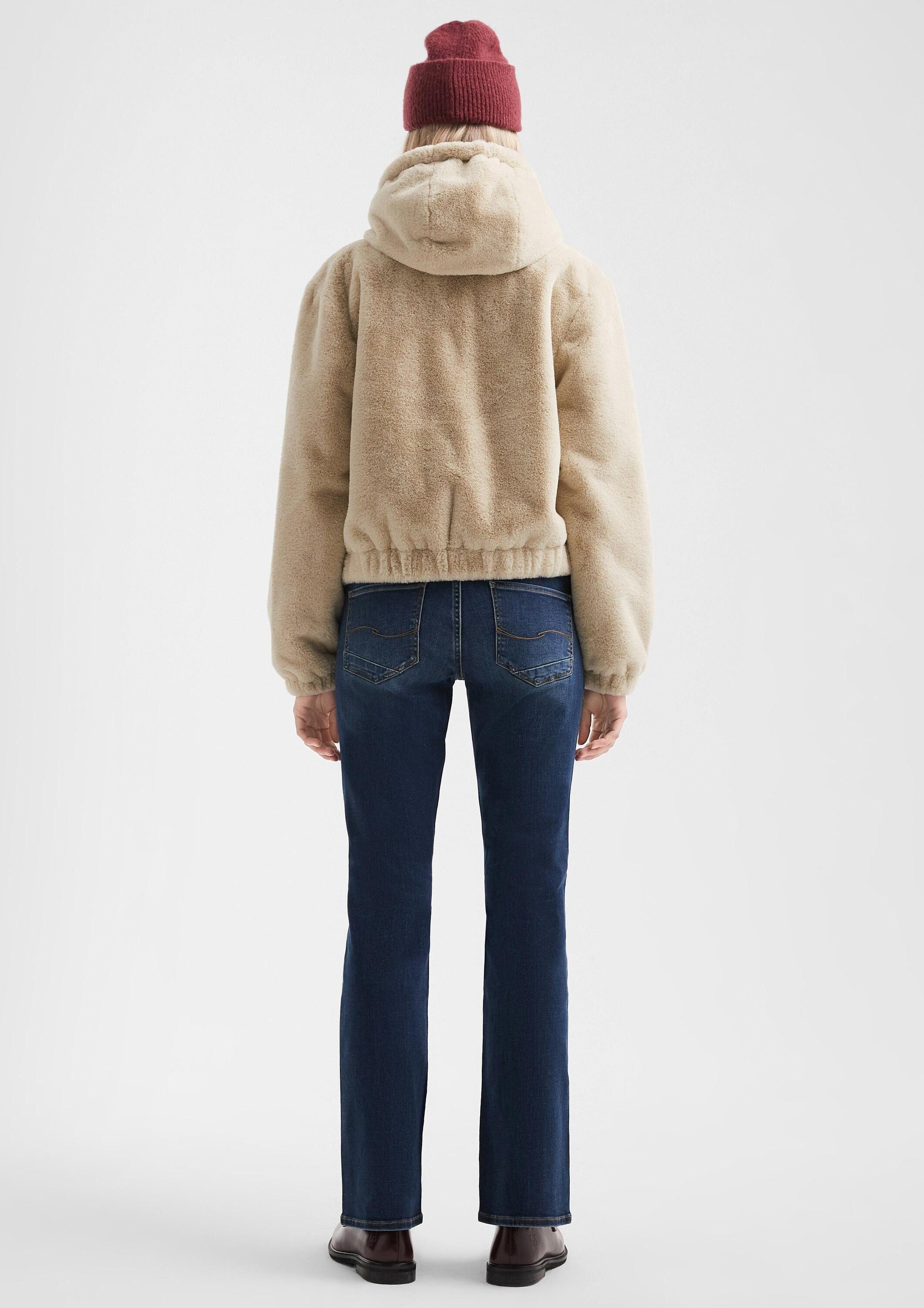 QS Bootcut-Jeans Jeans-Hose CATIE Jeans Catie / Slim Fit / Mid Rise / Bootcut Leg