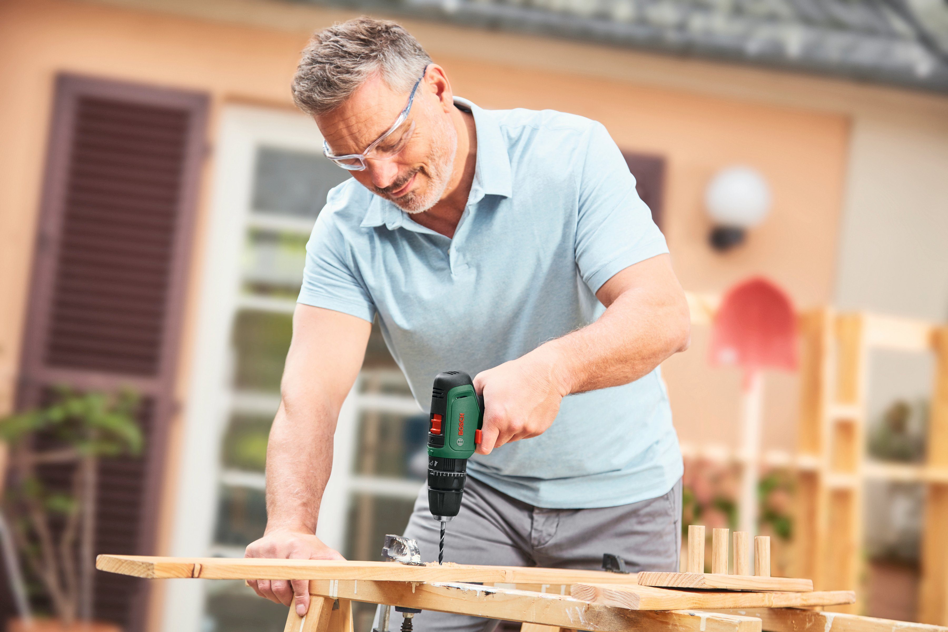 & 1500 max. Akku U/min, 1200, und Home Akku-Schlagbohrschrauber mit Garden EasyImpact Ladegerät Bosch