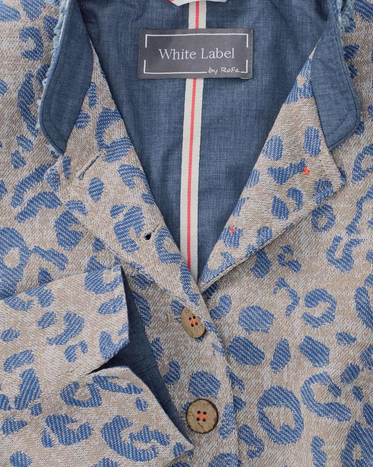 White Label Trachtenjacke Stehkragenjacke mit Leopardenmuster