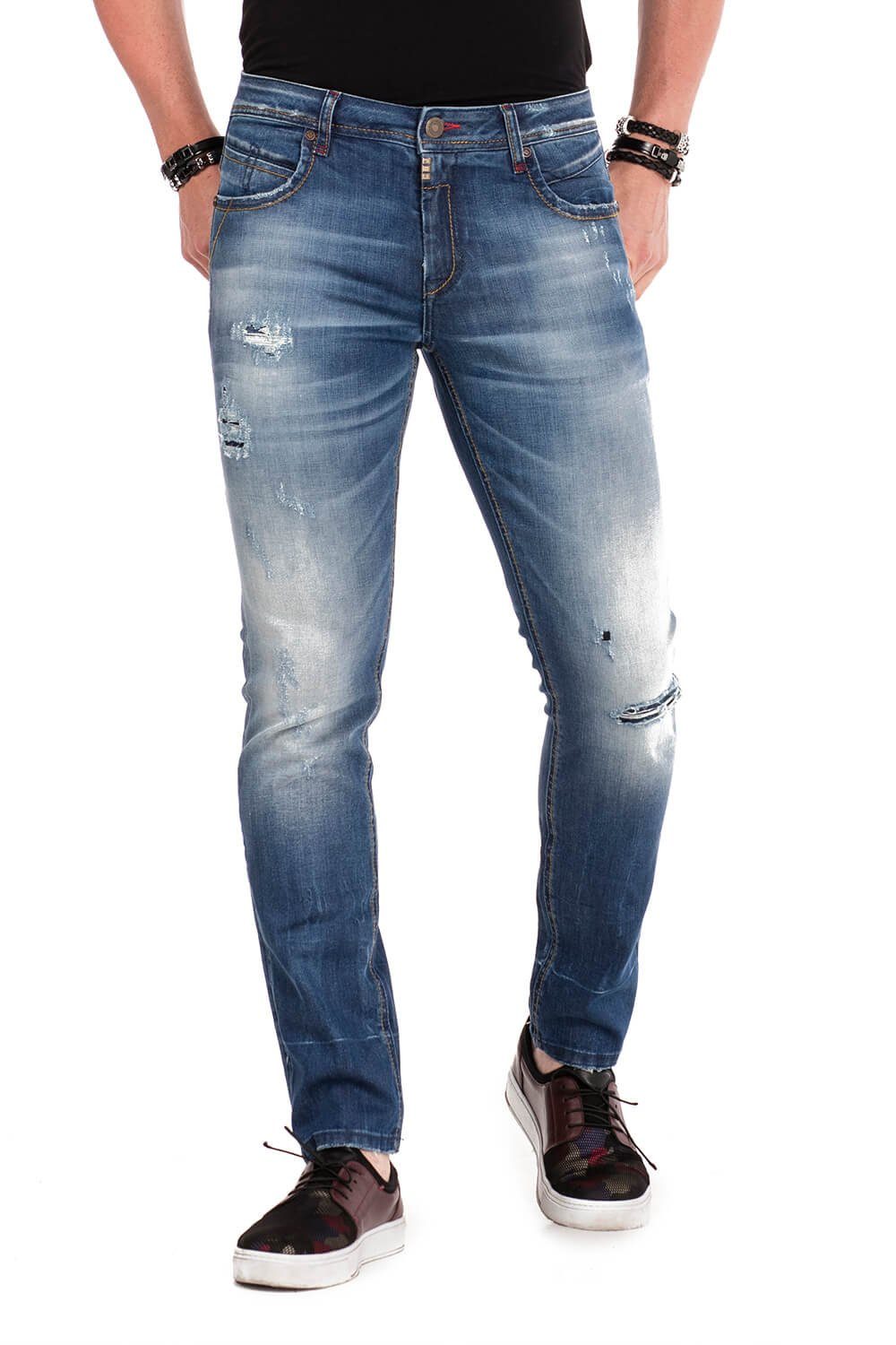 n im Straight Cipo Baxx Fit & Destroyed-Look Bequeme Jeans
