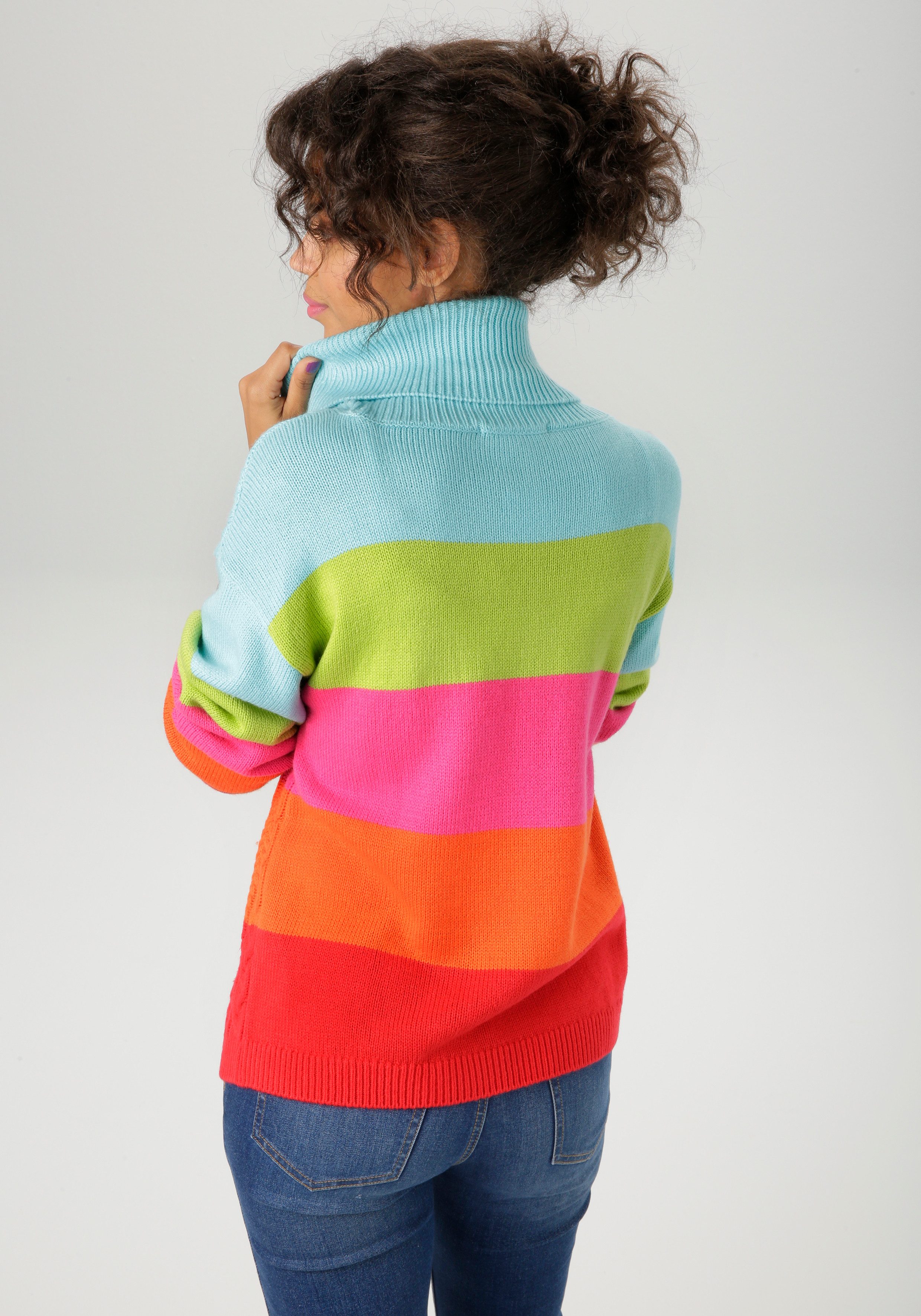 Aniston CASUAL Strickpullover in farbenfroher oder gedeckteren Farbkombinat günstig online kaufen