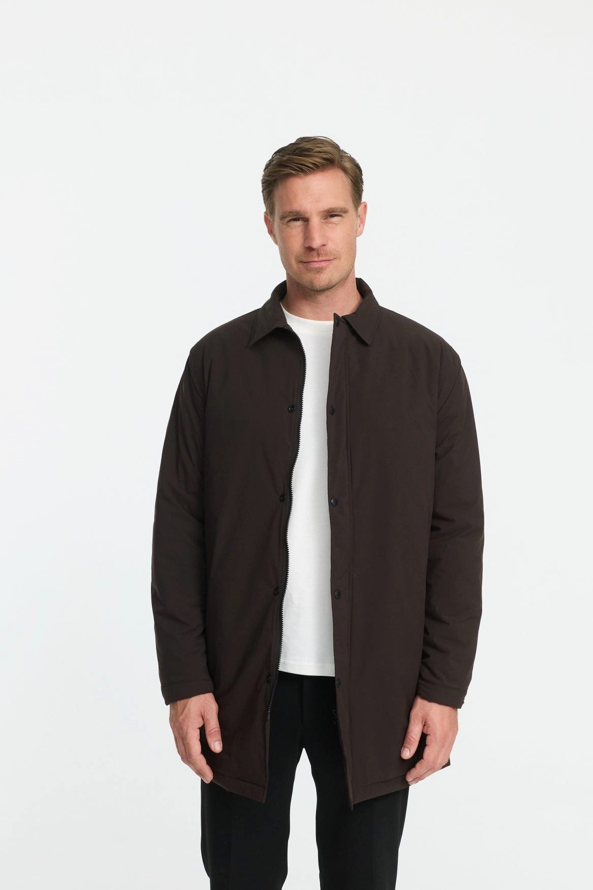 ZUITABLE Wintermantel Mantel DiMomo 211900-890, Dk. Brown Langer, leichtgewichtiger Outdoor-Mantel