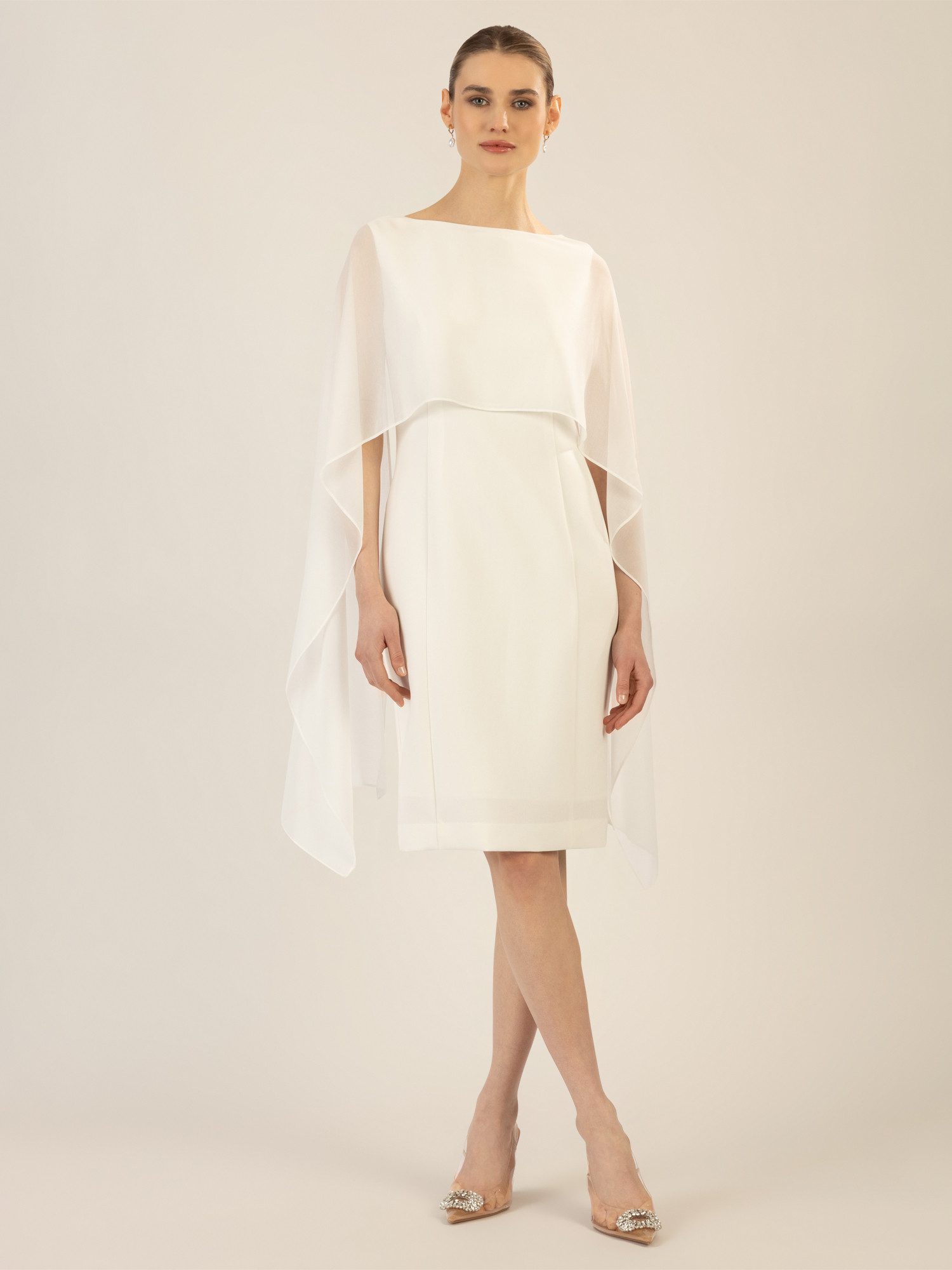 Apart Etuikleid aus einer leicht strukturierten Ware und angearbeitetem Cap günstig online kaufen