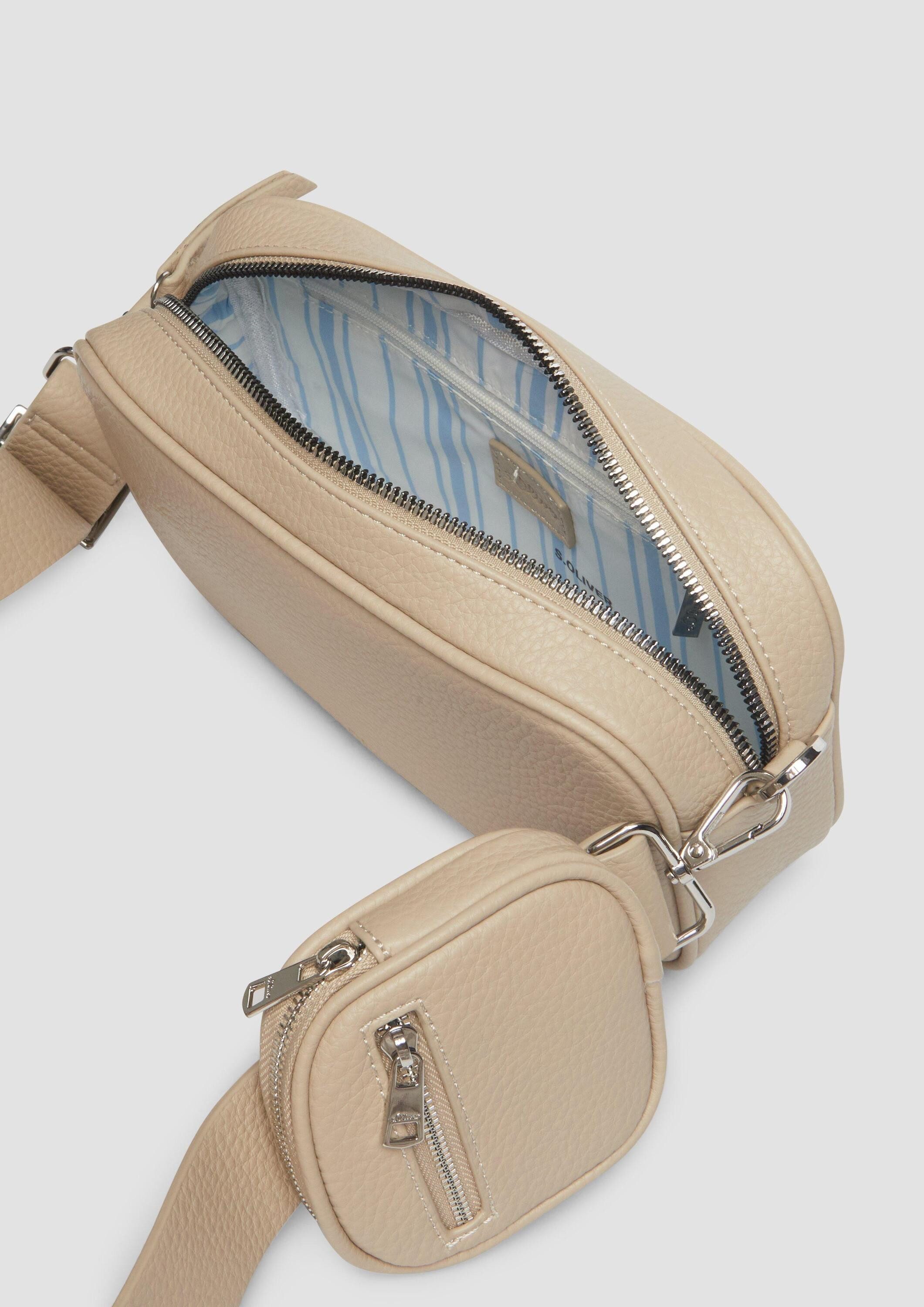s.Oliver Umhängetasche Tasche, Camera-Bag mit abnehmbarem Schultergurt und Paspel-Detail