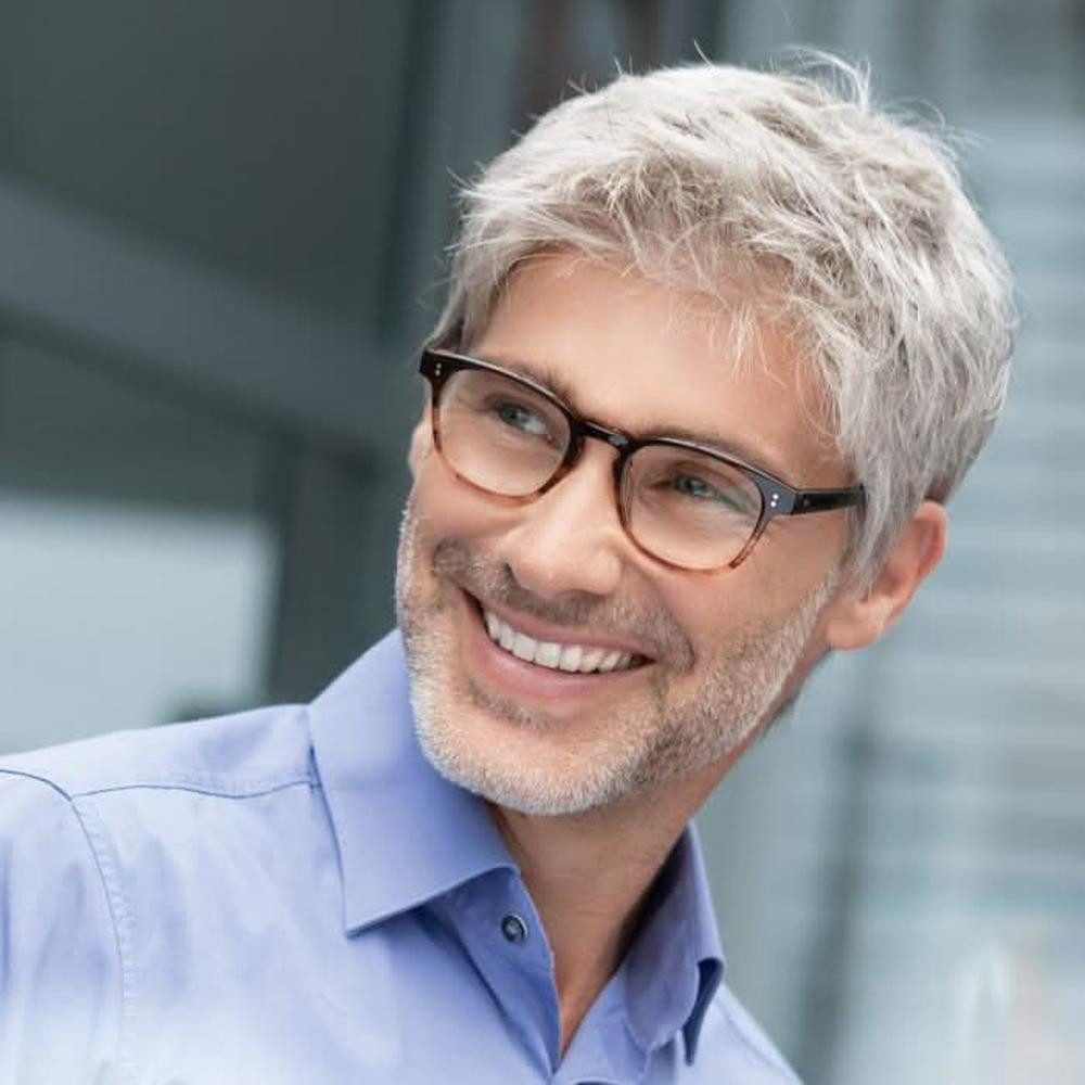 Ellen Wille Toupet Ellen Wille Brad, Mit natürlichem Filmansatz und atmungsaktiver Monofilament-Kappe.