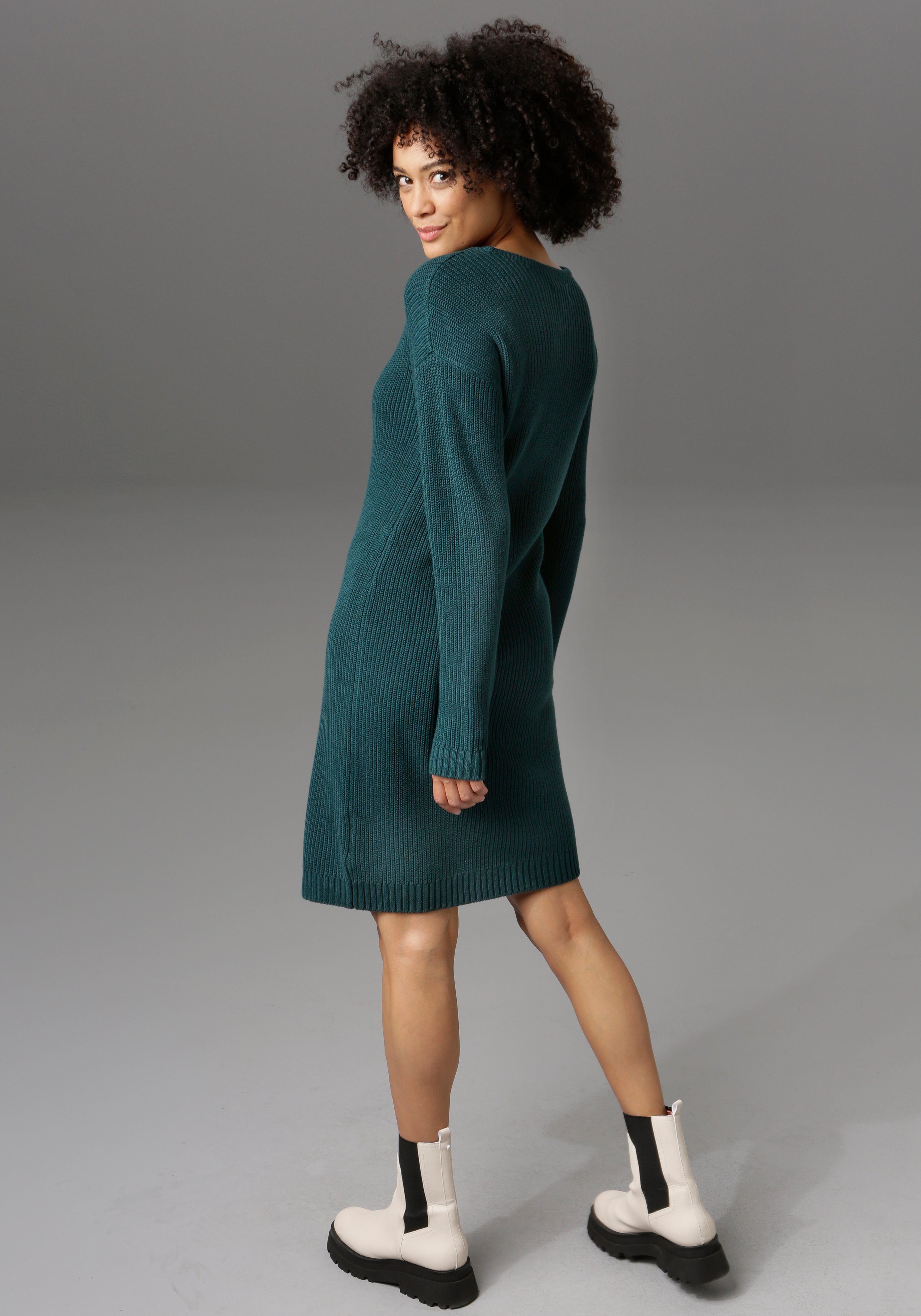 Aniston CASUAL Strickkleid mit Rundhals-Ausschnitt günstig online kaufen