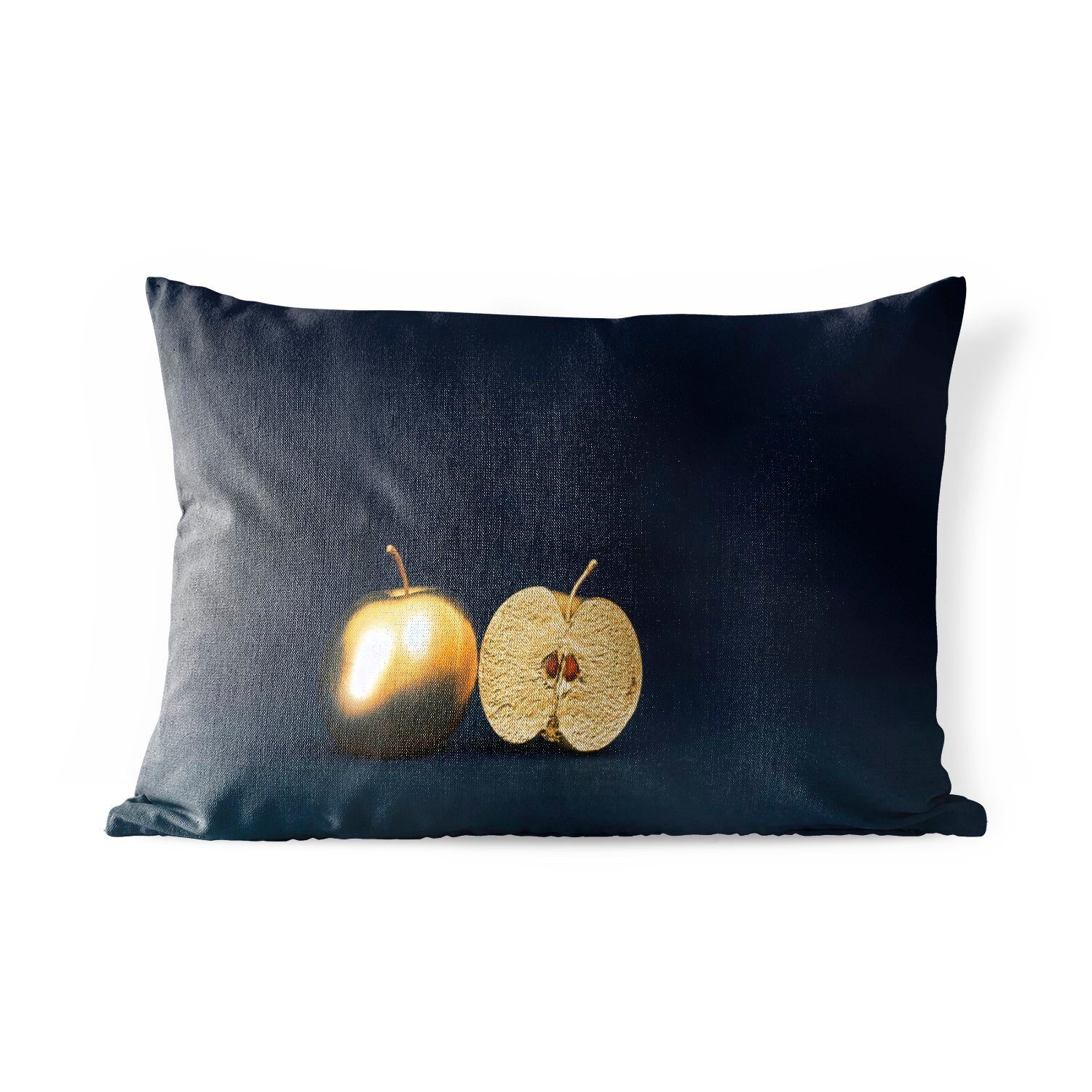 MuchoWow Dekokissen Stilleben mit einem goldenen Apfel auf schwarzem Hintergrund, Outdoor-Dekorationskissen, Polyester, Dekokissenbezug, Kissenhülle