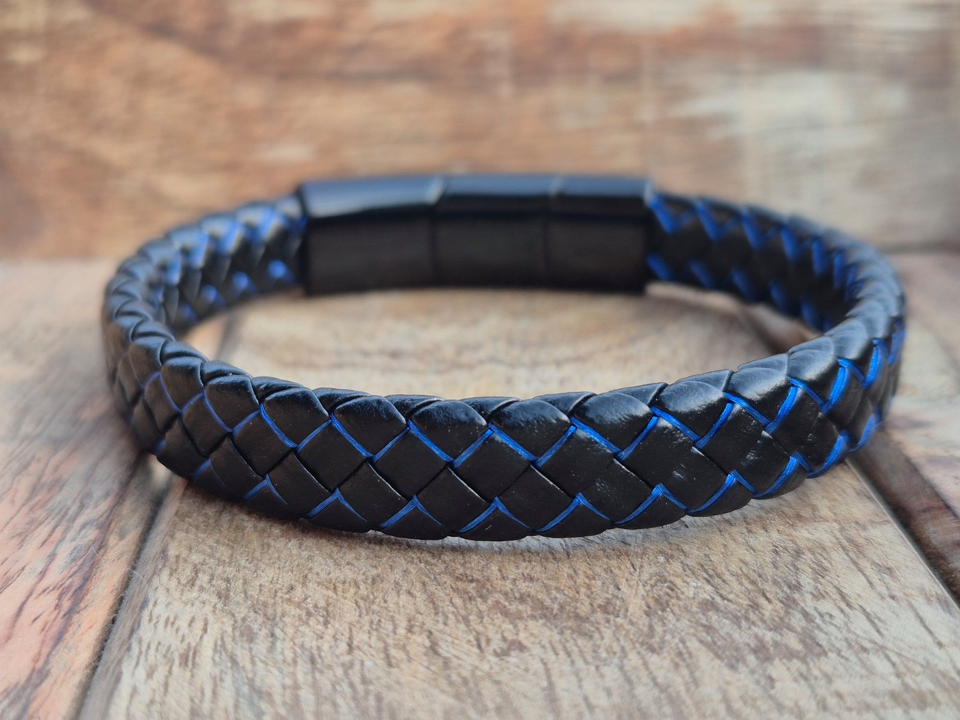 NAHLE Lederarmband Leder elegantes Armband Echtleder – geflochten mit Magnetverschluss (1-tlg), Länge durch Verlängerungsstück +1,5cm erweiterbar