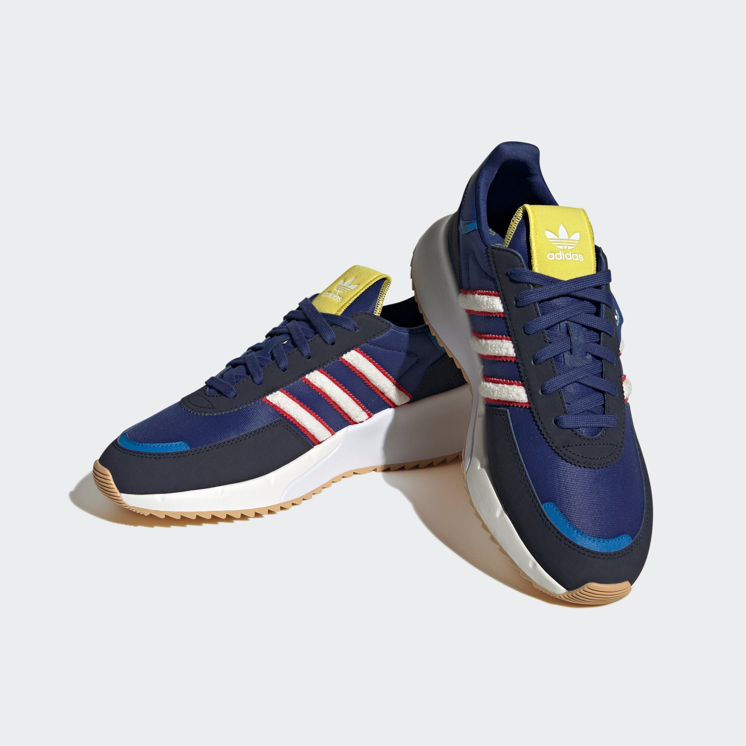 adidas Originals RETROPY F2 Sneaker, Ein angesagter Schuh im Running-Style  mit recycelten Materialien.