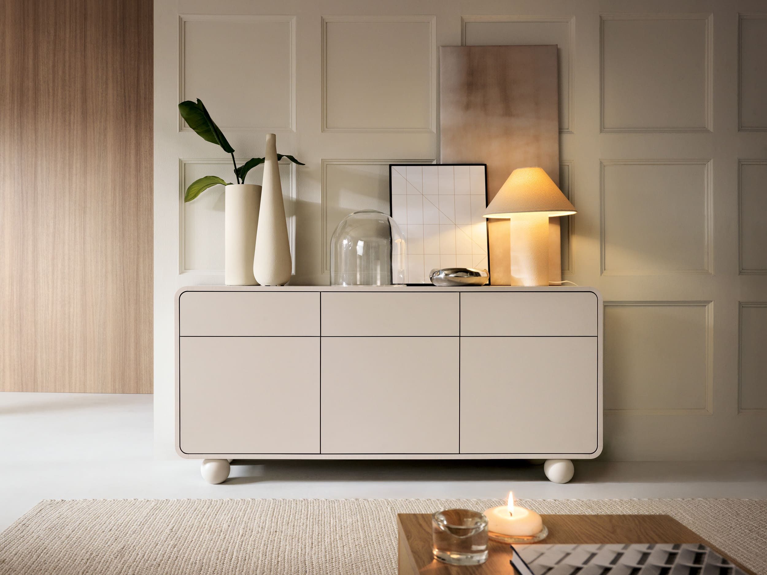 MOEBLO Kommode BERLIN KSZ160 (in Kaschmir, Sideboard mit abgerundeter Form, 3 Türen, 3 Schubladen, Tip-on und Kugelfüßen, Wohnzimmer Kommode Schlafzimmer Komodenschrank), (BxHxT): 160 x 75 x 39 cm