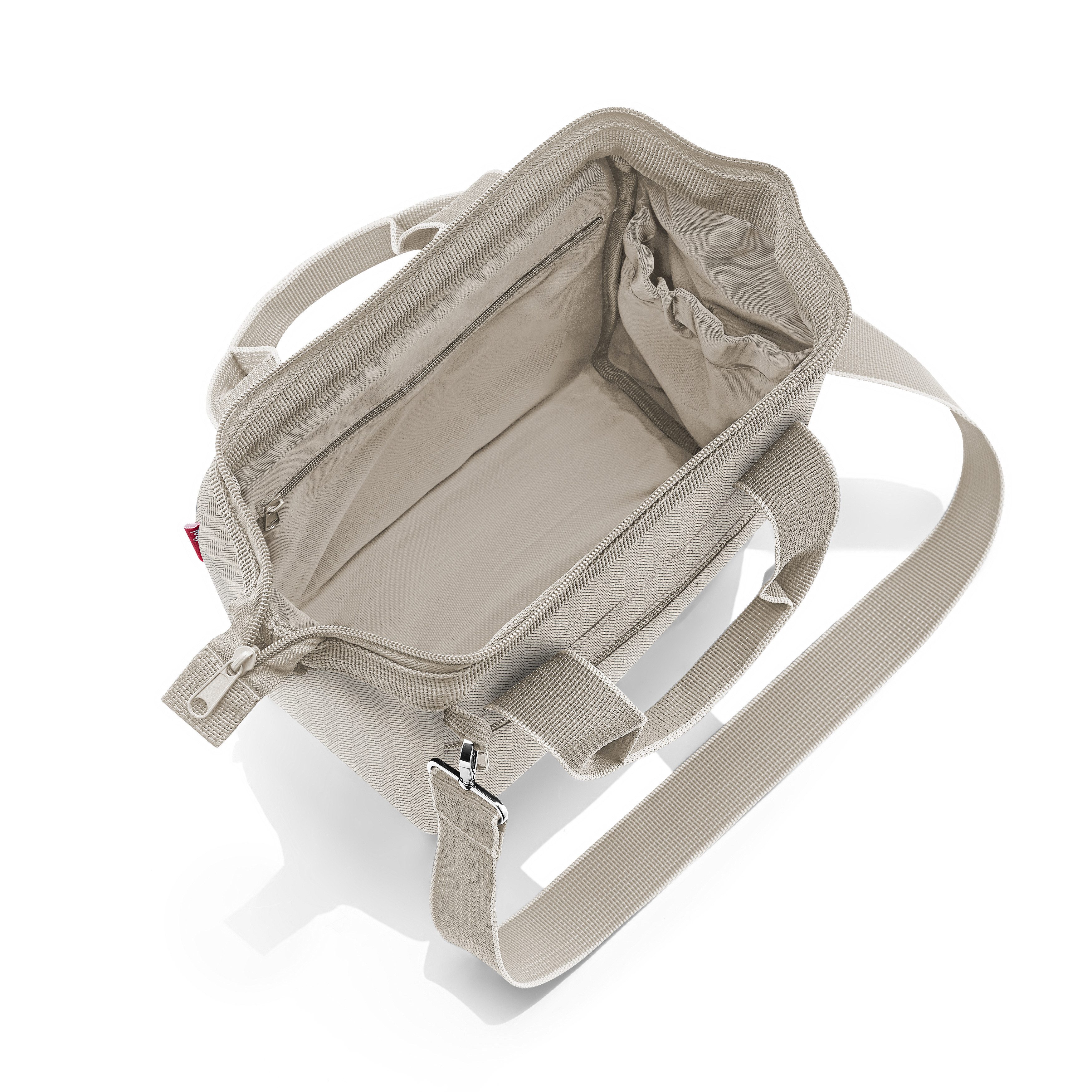 REISENTHEL® Reisetasche reisenthel allrounder cross (1-tlg), Abnehmbarer, verstellbarer Schultergurt mit Karabinerhaken