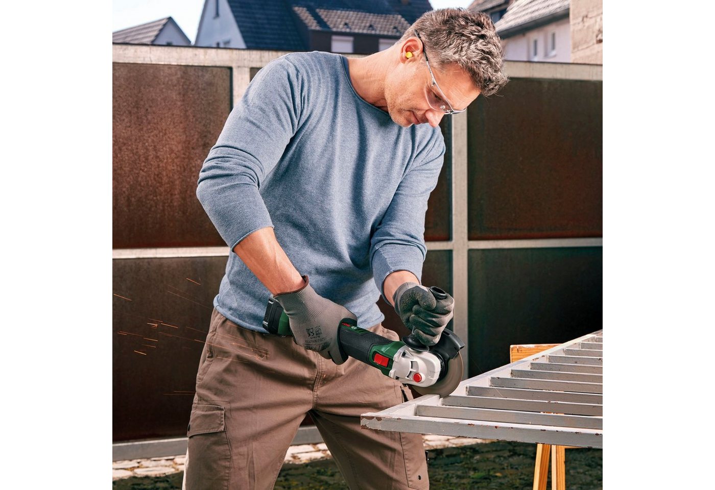 Thumbnail - Bosch Home & Garden Akku-Winkelschleifer UniversalGrind 18V-75 - 125mm solo, ohne Akku und Ladegerät