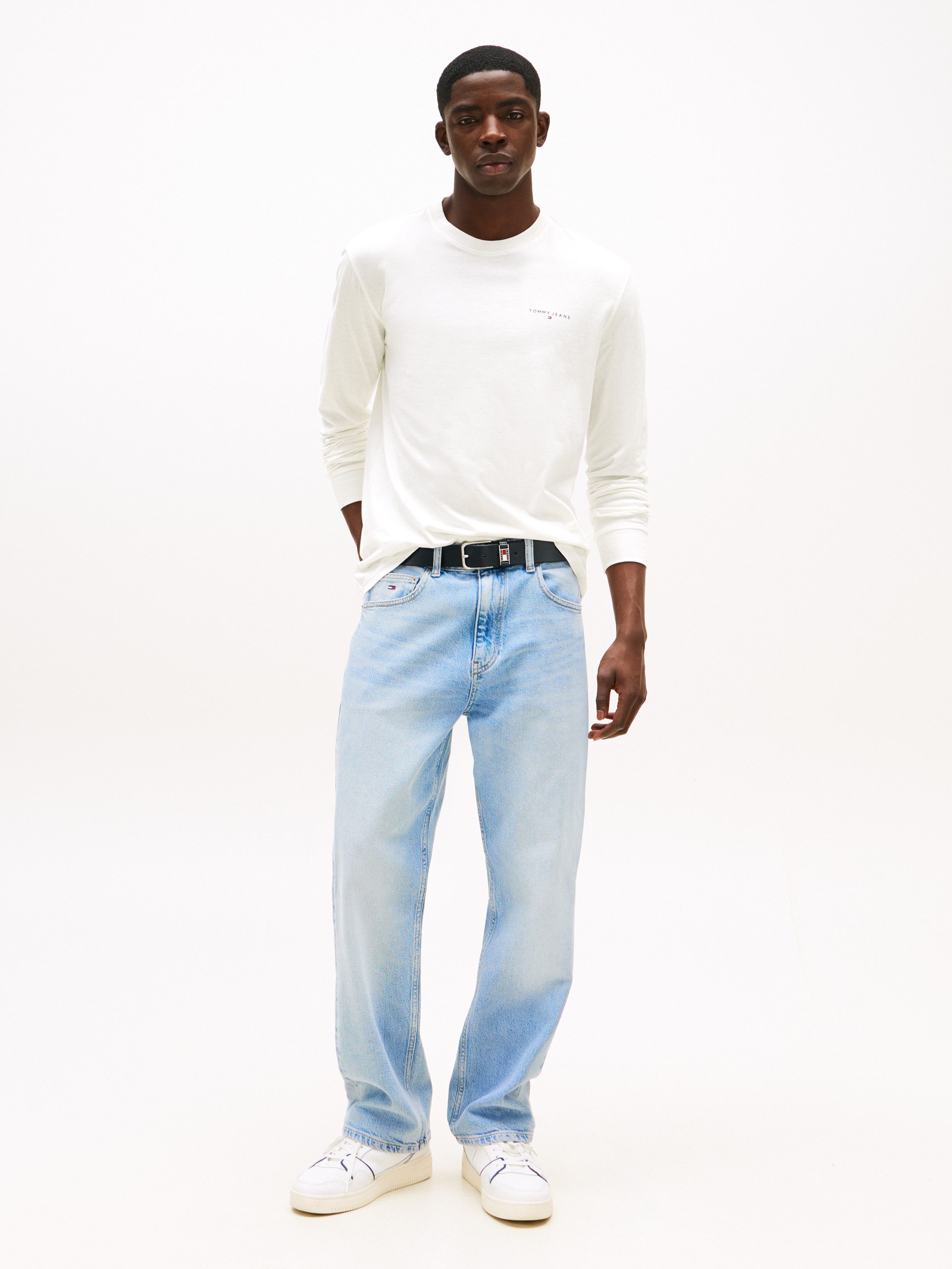 Tommy Jeans Langarmshirt TJM SLIM CHEST LINEAR LS TEE EXT Mit Rundhalsausschnitt