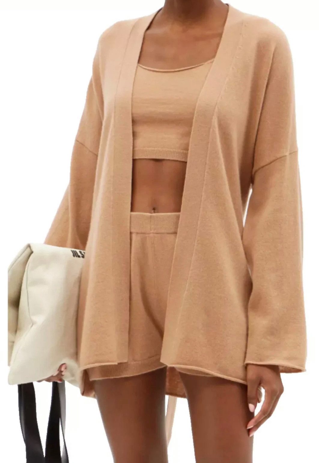 Allude Bluse & Shorts Kaschmir 3er Set Top Shorts Cardigan (3-teiliges Set: Cardigan, Cropped Top & Shorts, 3-teiliges Set: Cardigan, Cropped Top & Shorts) Nahtlose Übergänge und fein gerippte Abschlüsse