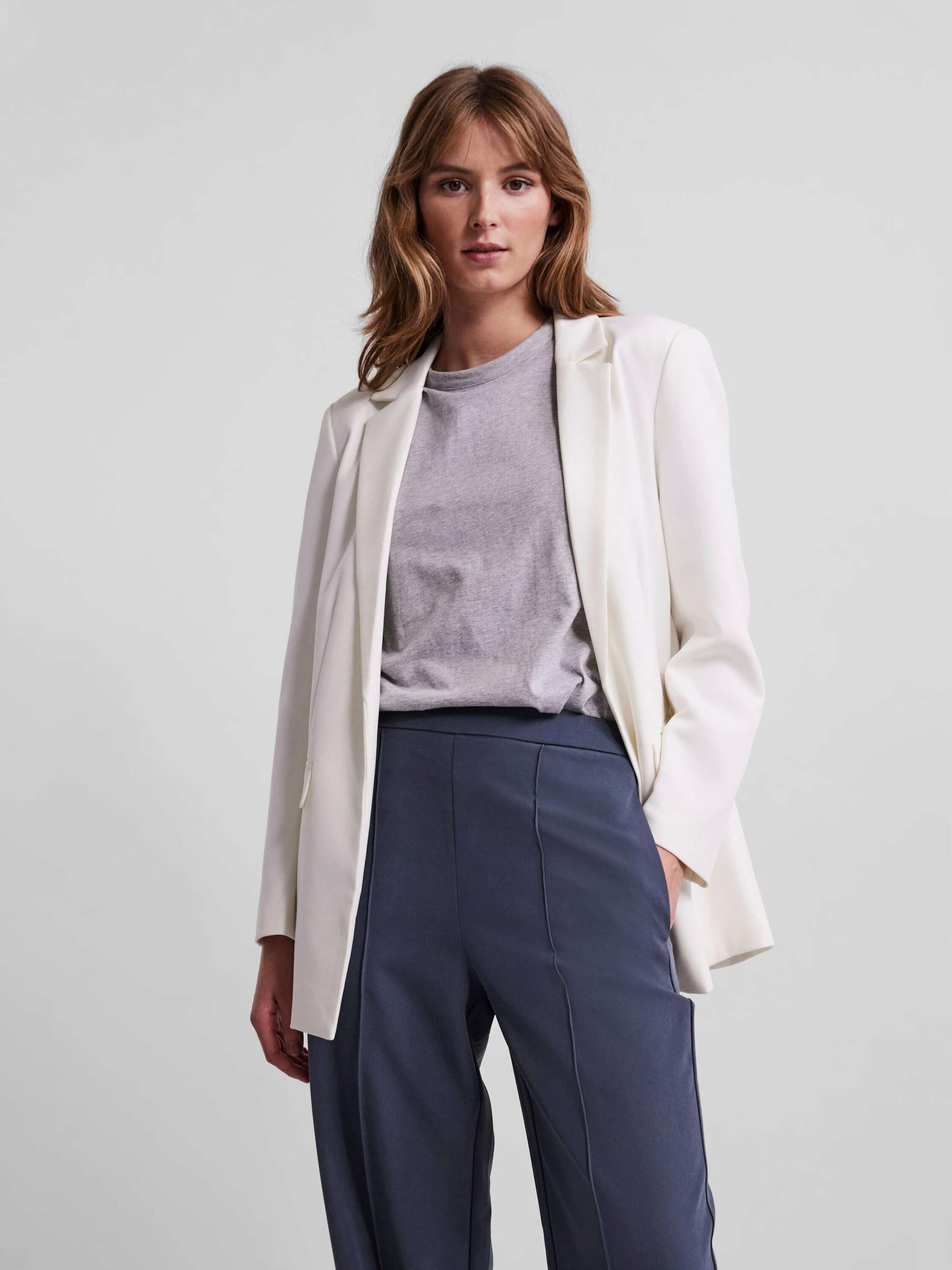 pieces Kurzblazer Bozzy (1-tlg) Plain/ohne Details günstig online kaufen