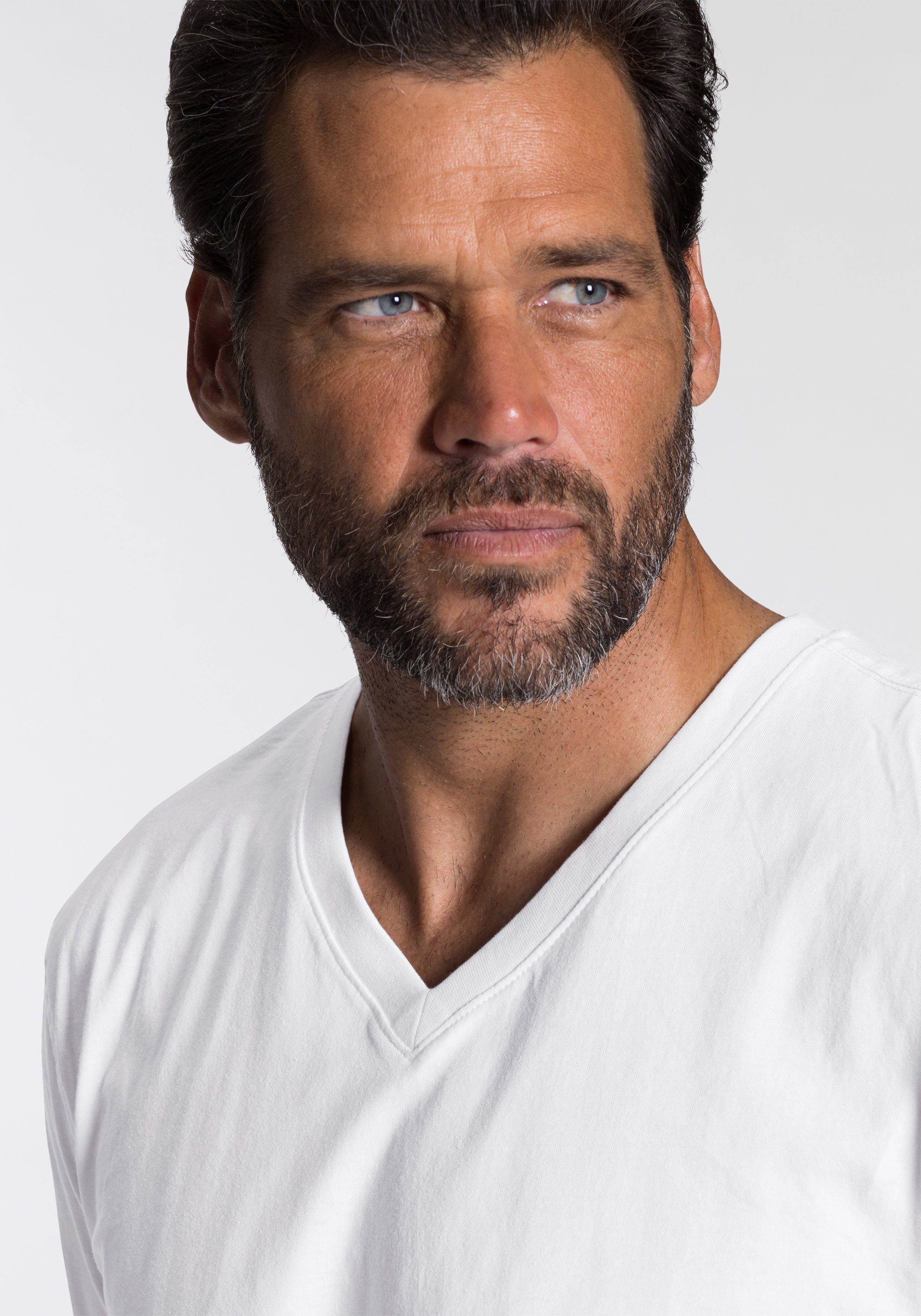 Man's World V-Shirt (Packung, 3-tlg., 3er-Pack) Kurzarm, aus Baumwolle