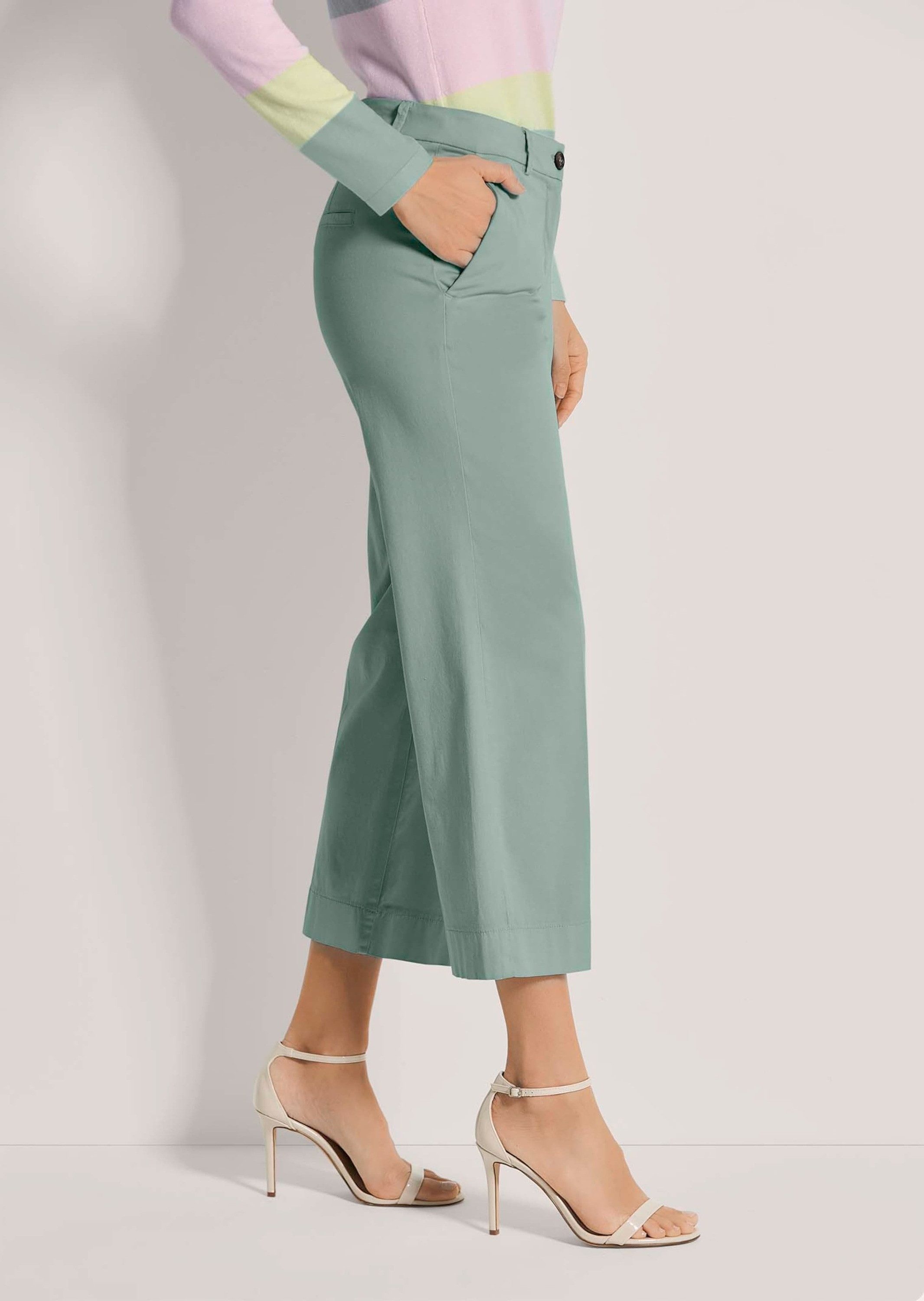 MADELEINE Caprihose Weite 7/8-Hose, Bügelfalten, Baumwolle Uni-Design, Verschluss mit Knopf und Reißverschluss