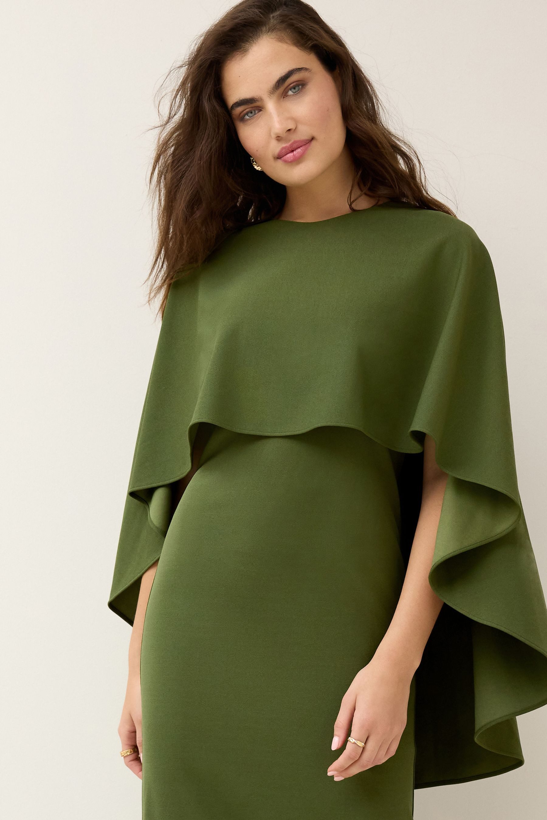 Next Maxikleid Maxikleid mit Cape (1-tlg)