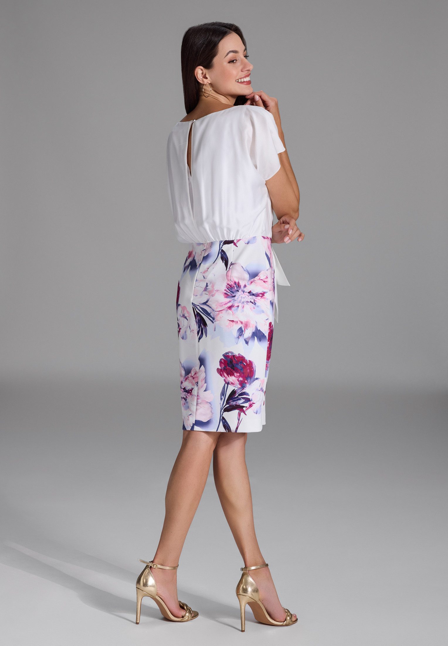 SWING Cocktailkleid - Etuikleid aus floral bedrucktem Scuba und Satin Obert günstig online kaufen