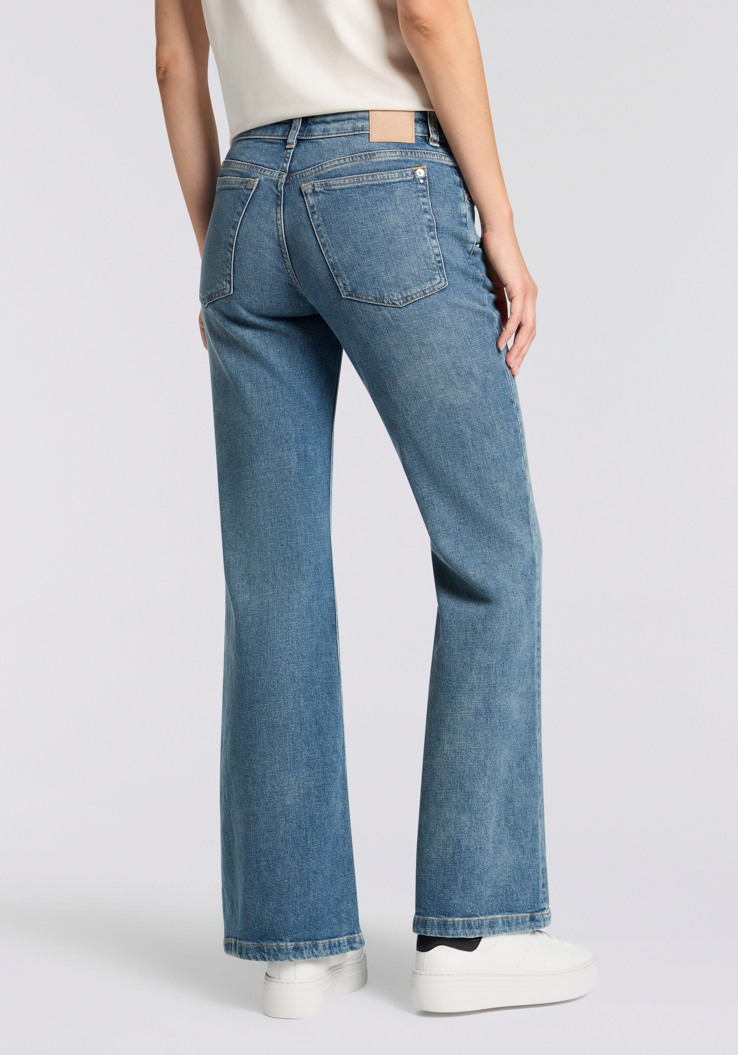 BOSS ORANGE Bootcut-Jeans SOFT BOOTCUT LR Premium Damenmode Low Rise günstig online kaufen