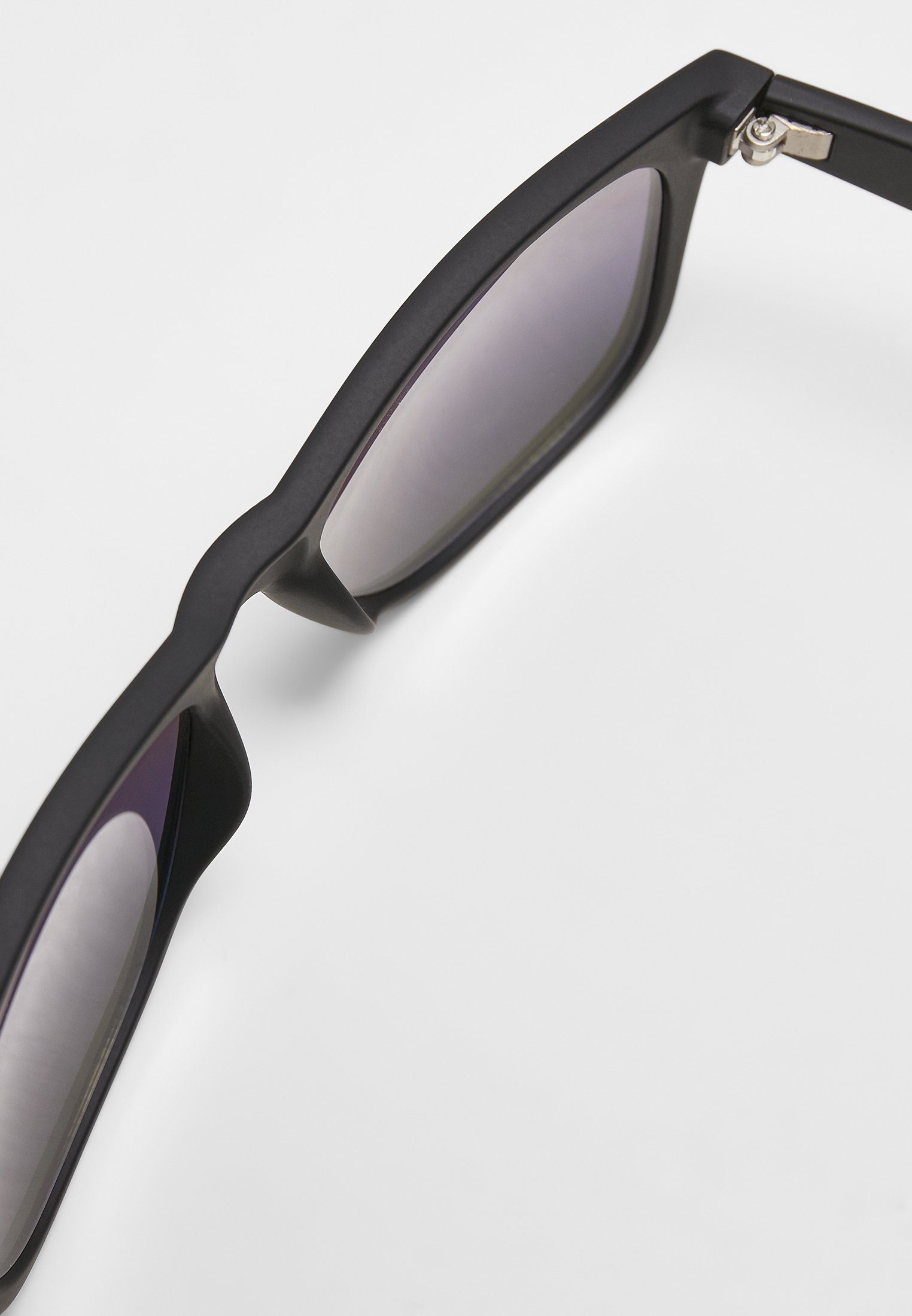 URBAN CLASSICS Accessoires Likoma black/purple Sunglasses Mirror Sonnenbrille UC