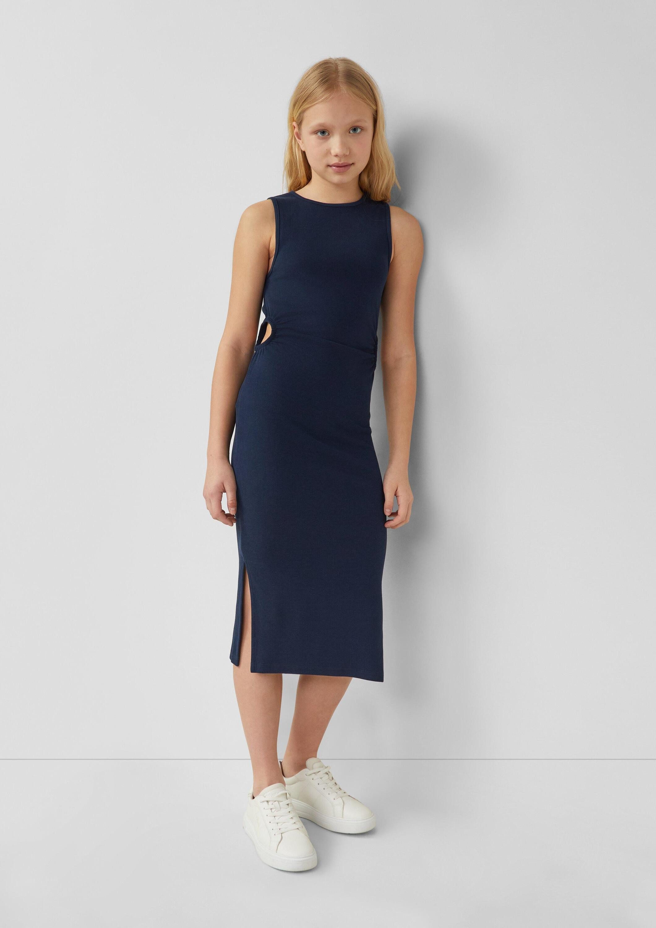 s.Oliver Midikleid Kleid Geripptes Midi-Kleid mit Cut-out und Schlitz