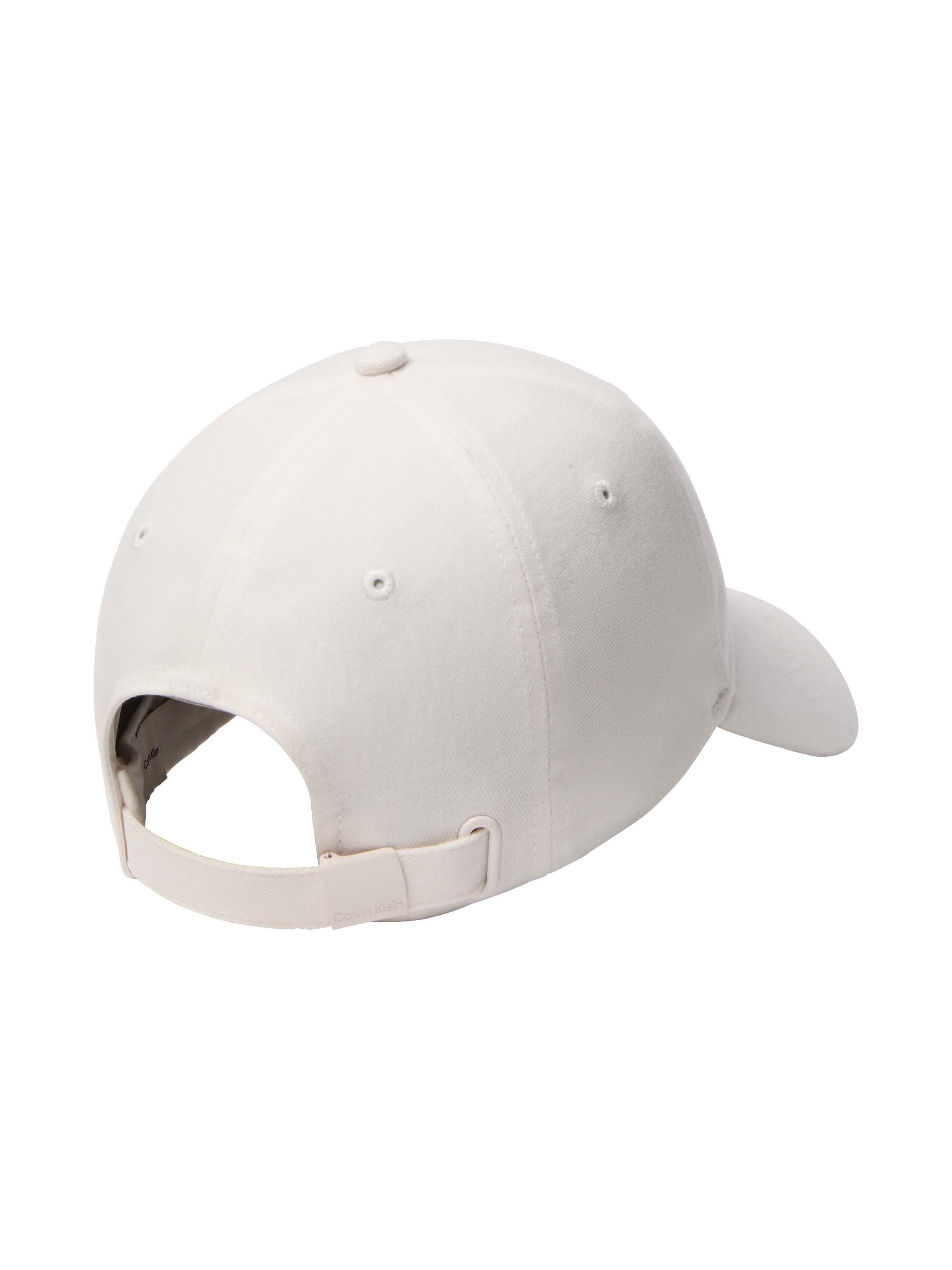 Calvin Klein Jeans Baseball Cap in der Weite verstellbar – Bild 5 von 5
