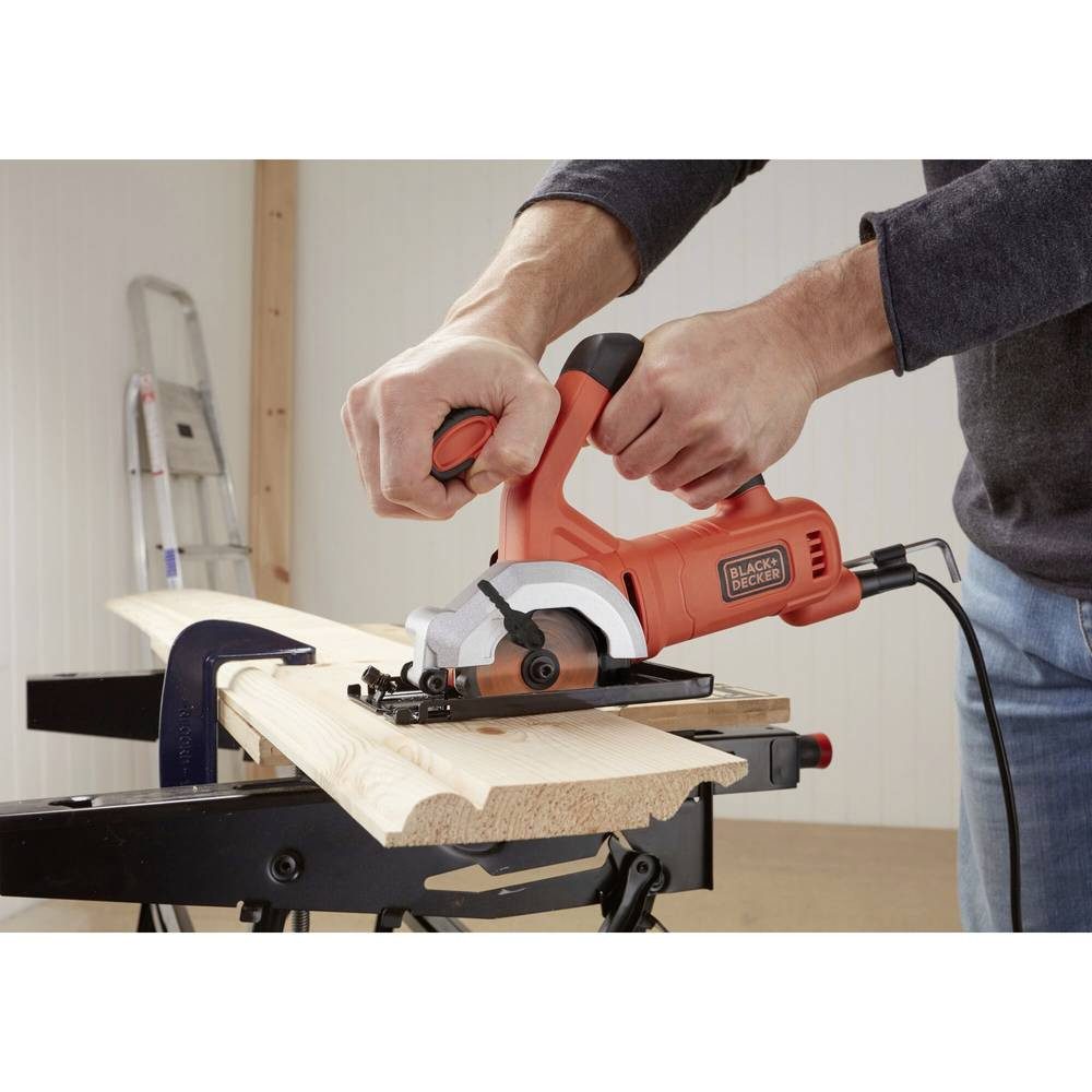 Black + Decker Handkreissäge 400W Kompakt-Handkreissäge, 27mm max. Schnitttiefe, Koffer BES510K-QS, inkl. Koffer