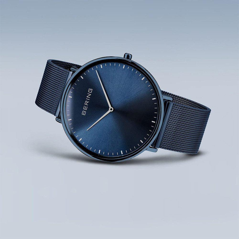 Bering Quarzuhr Bering Ultra Slim blau glänzend 15739-397 15739-397, Bering Ultra Slim blau glänzend 15739-397