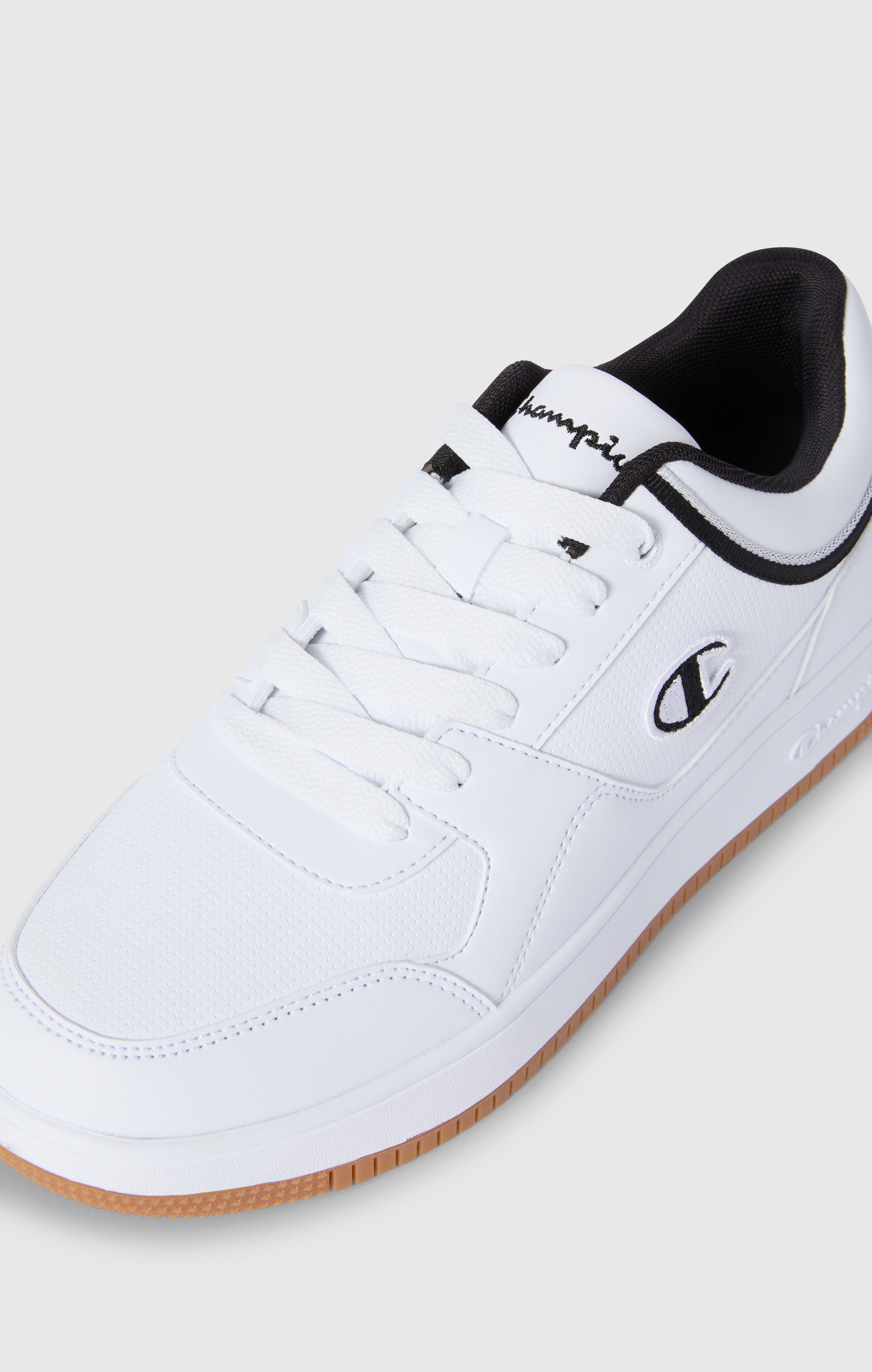 Champion RD18 LOW Sneaker mit Gummilaufsohle, leicht profiliertes Laufsohlenprofil