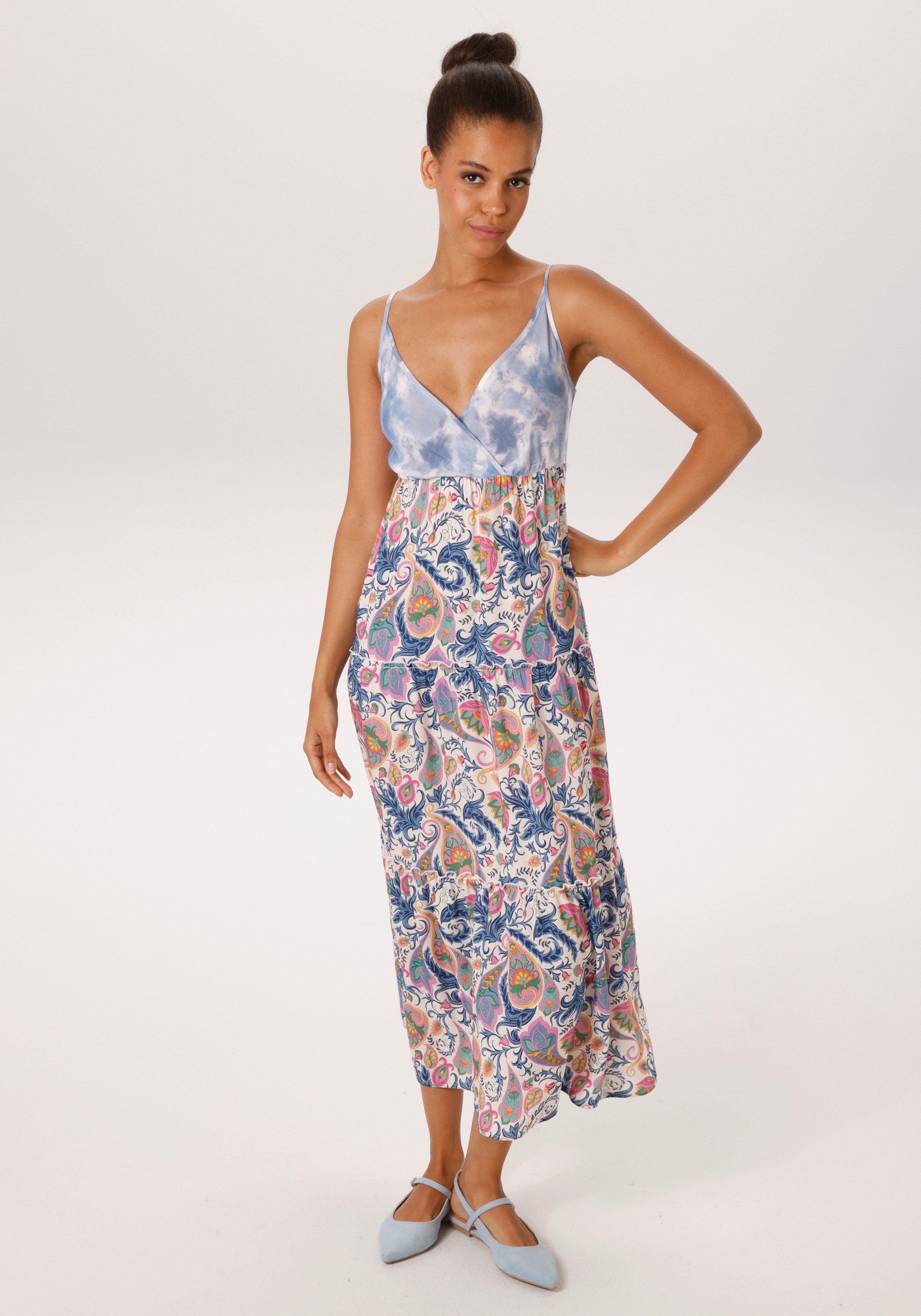 Aniston CASUAL Sommerkleid im trendigen Muster-Mix - NEUE KOLLEKTION günstig online kaufen