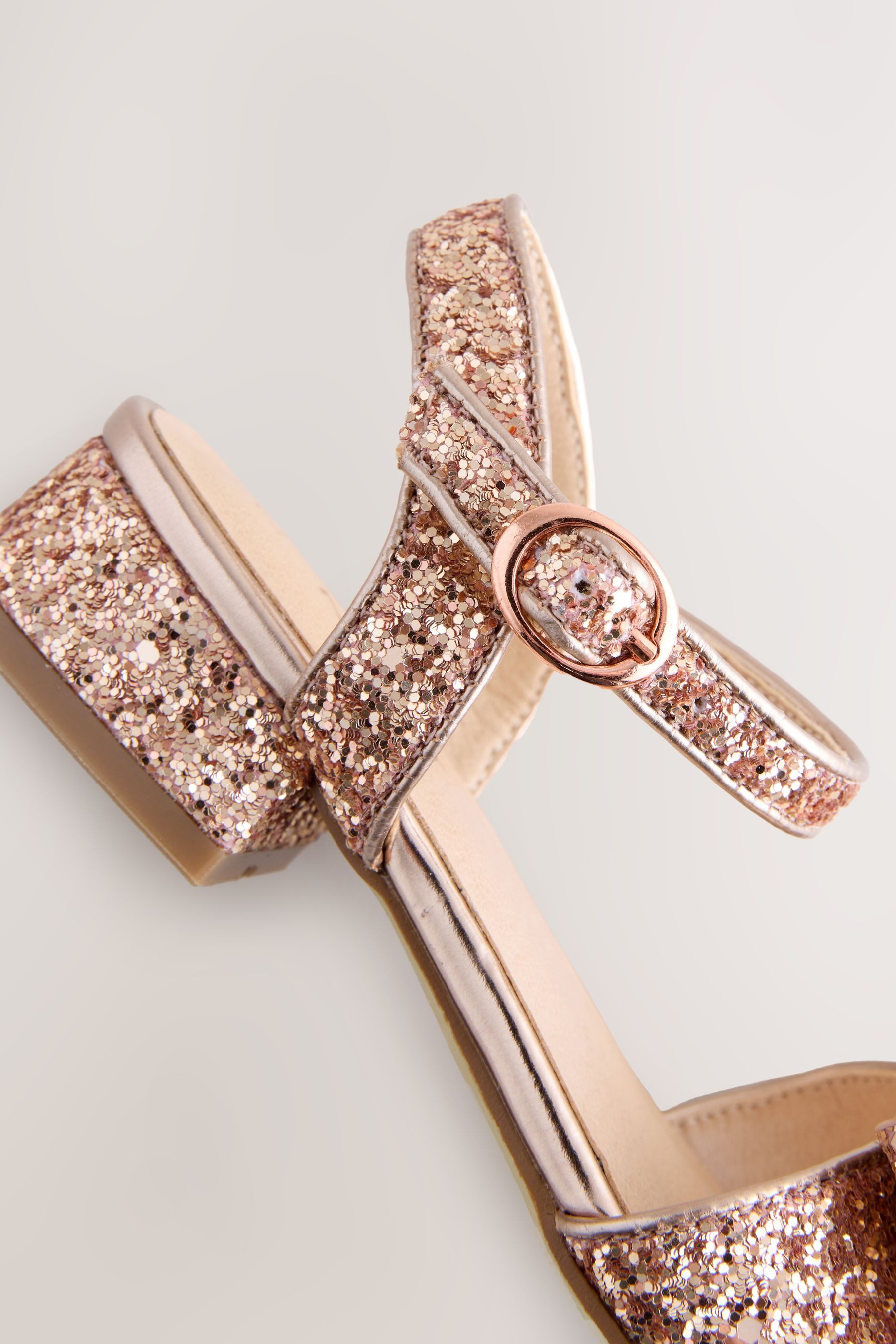 Next Sandalette mit Schleifendetail Sandalette (1-tlg)