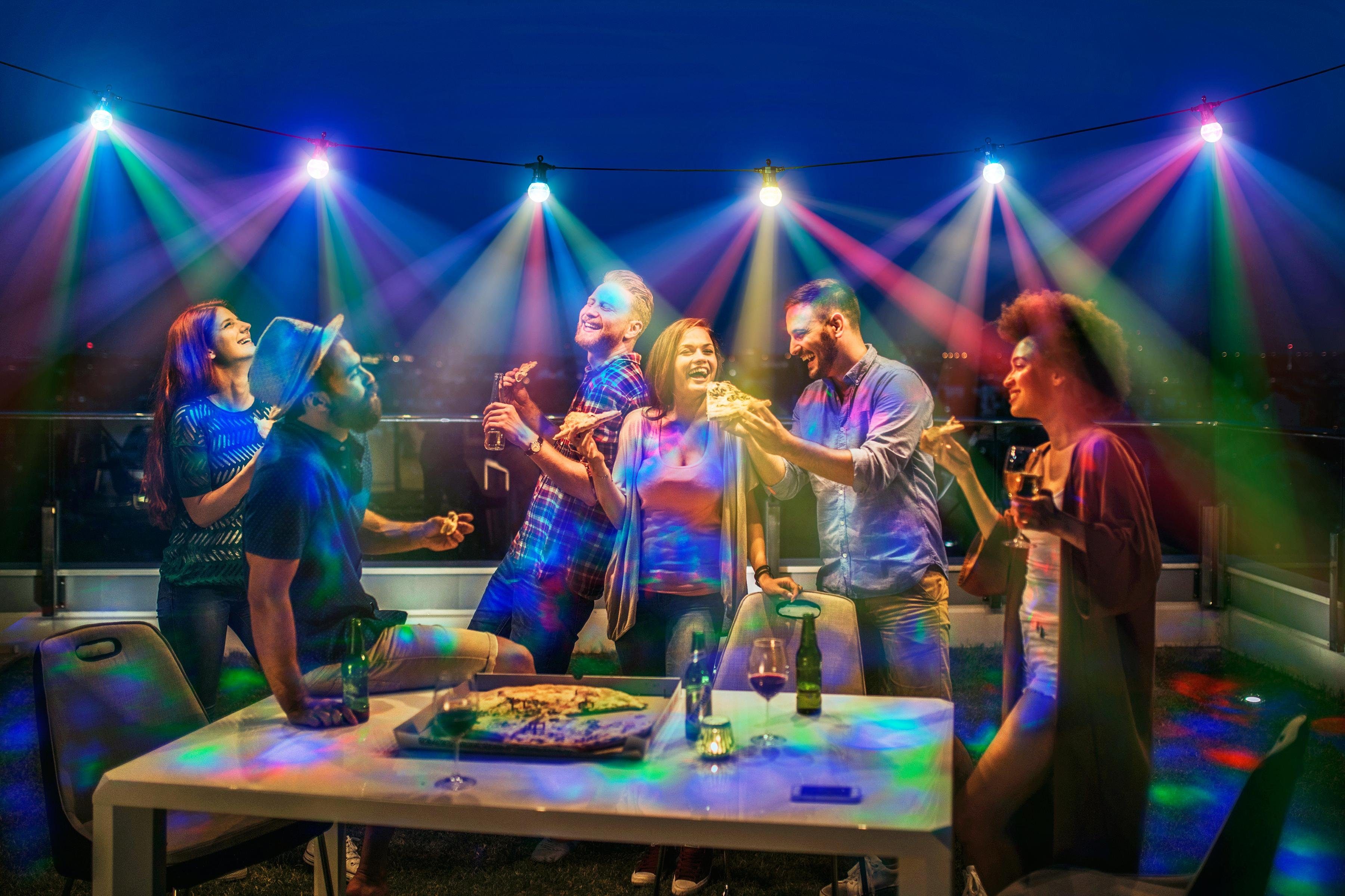 BONETTI LED-Lichterkette mit 10 Discokugeln aus Kunststoff mit funkelndem Facettenschliff, sorgt für echtes Party-Feeling