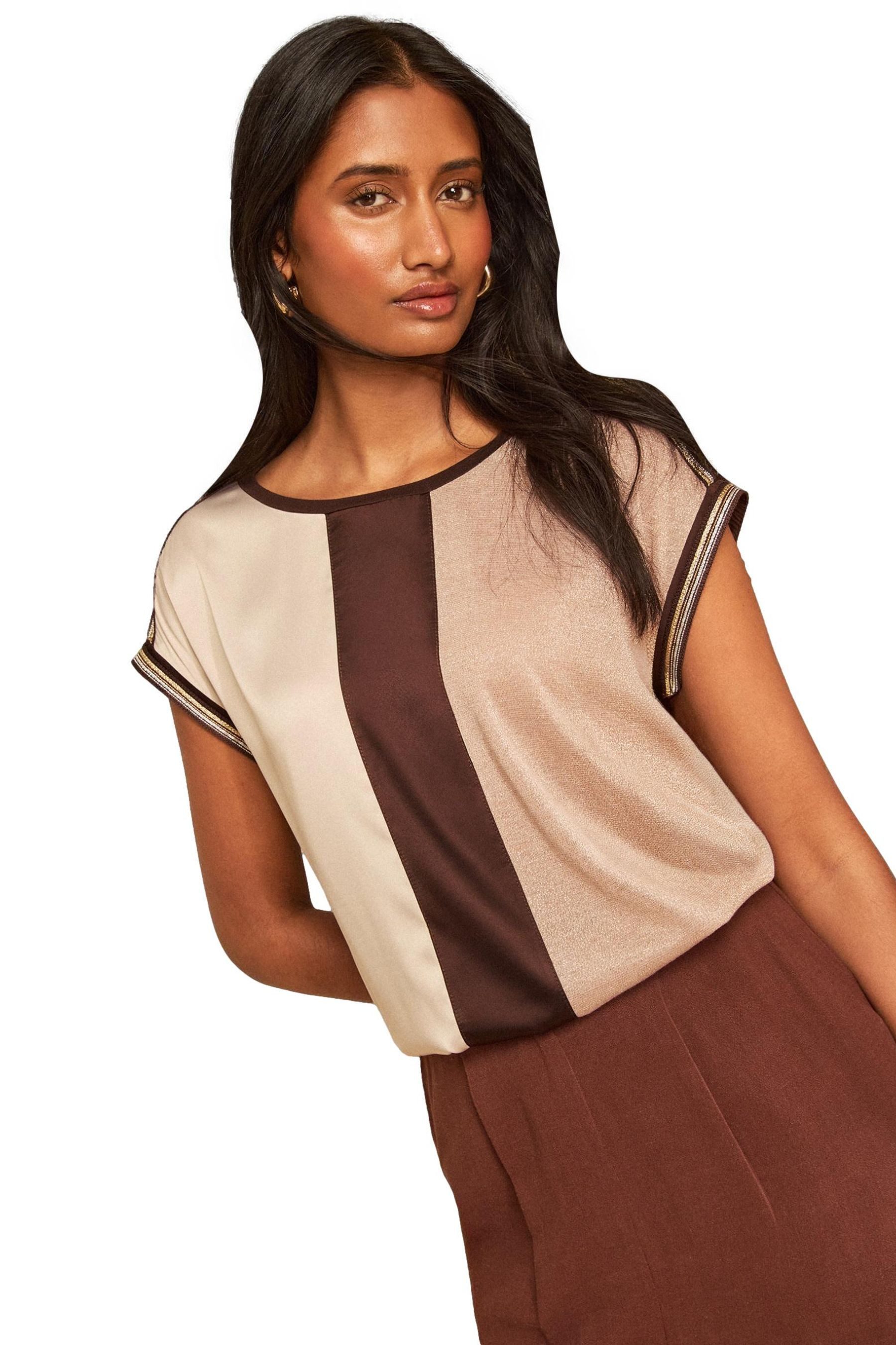 T-Shirt Love & Roses T-Shirt mit Satin-Front