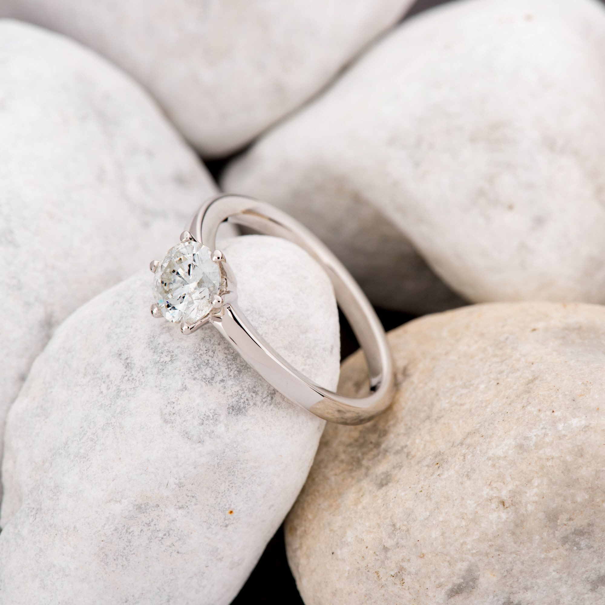 Orolino Fingerring Gold 750 mit natürlichem Brillant 1,00ct.