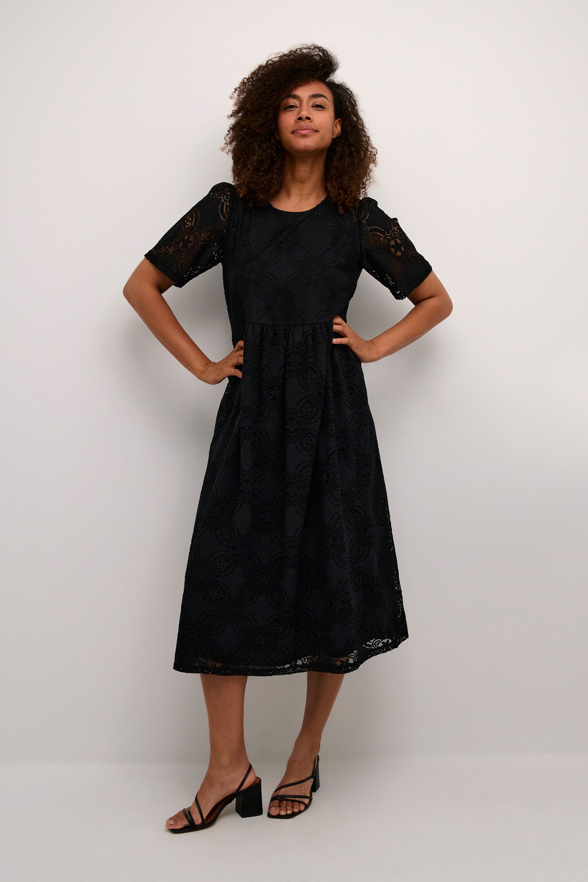 Culture Blusenkleid Kleid CUhenriette